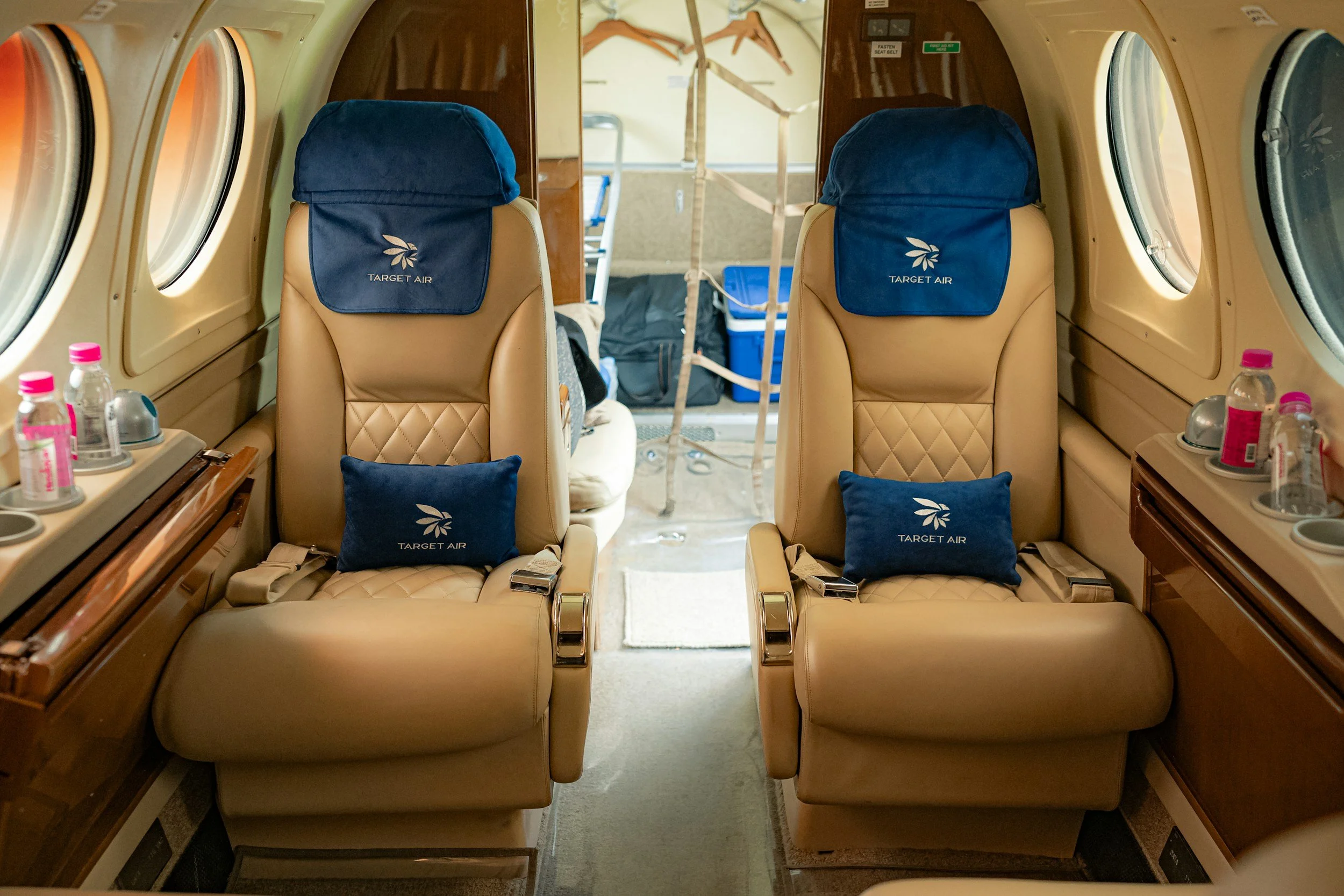 The Real Difference Between Private Jets and First Class Flights