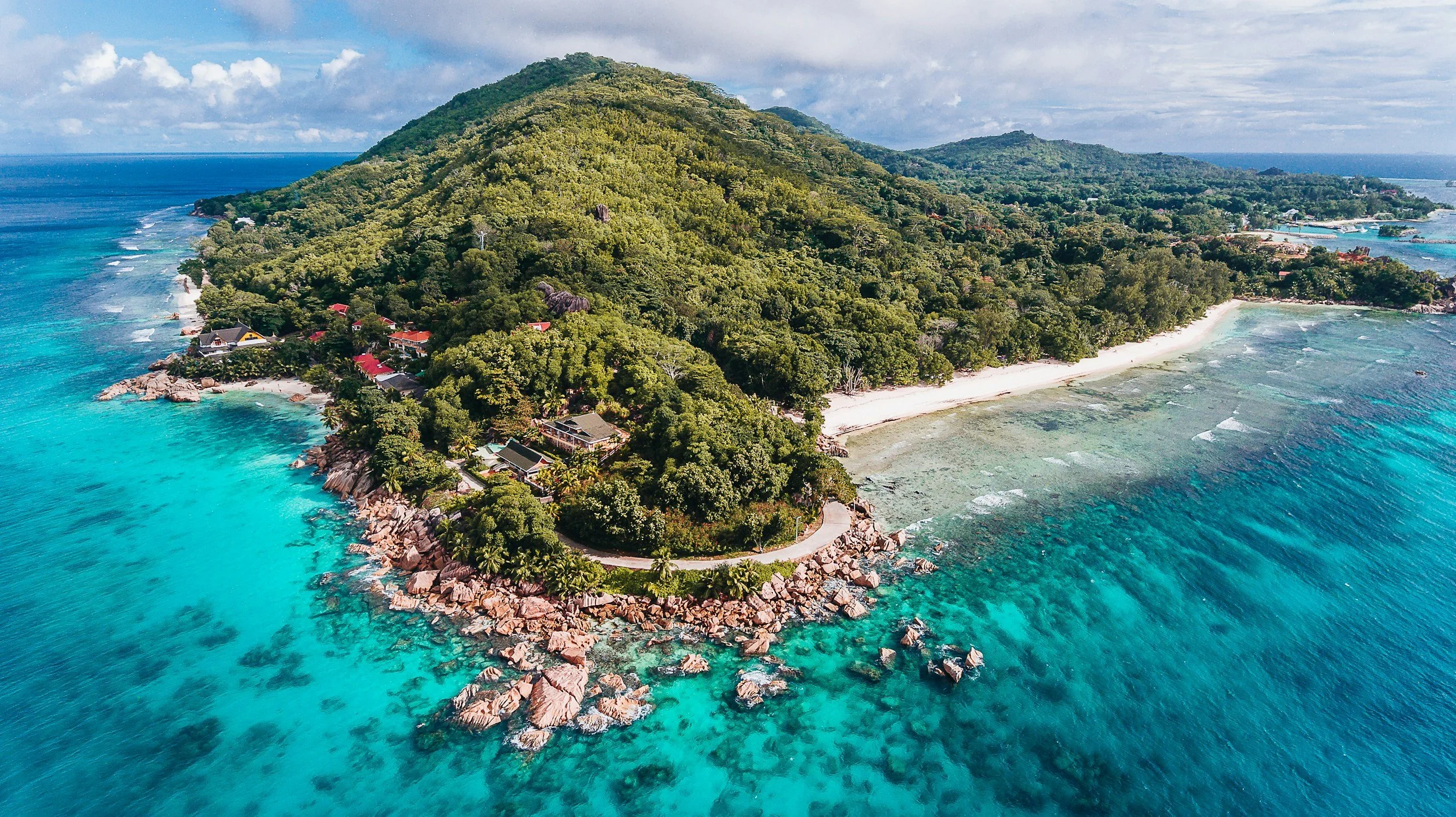 Private Jet to Seychelles: Is It Worth It? (2026 Luxury Cost & Value Breakdown)