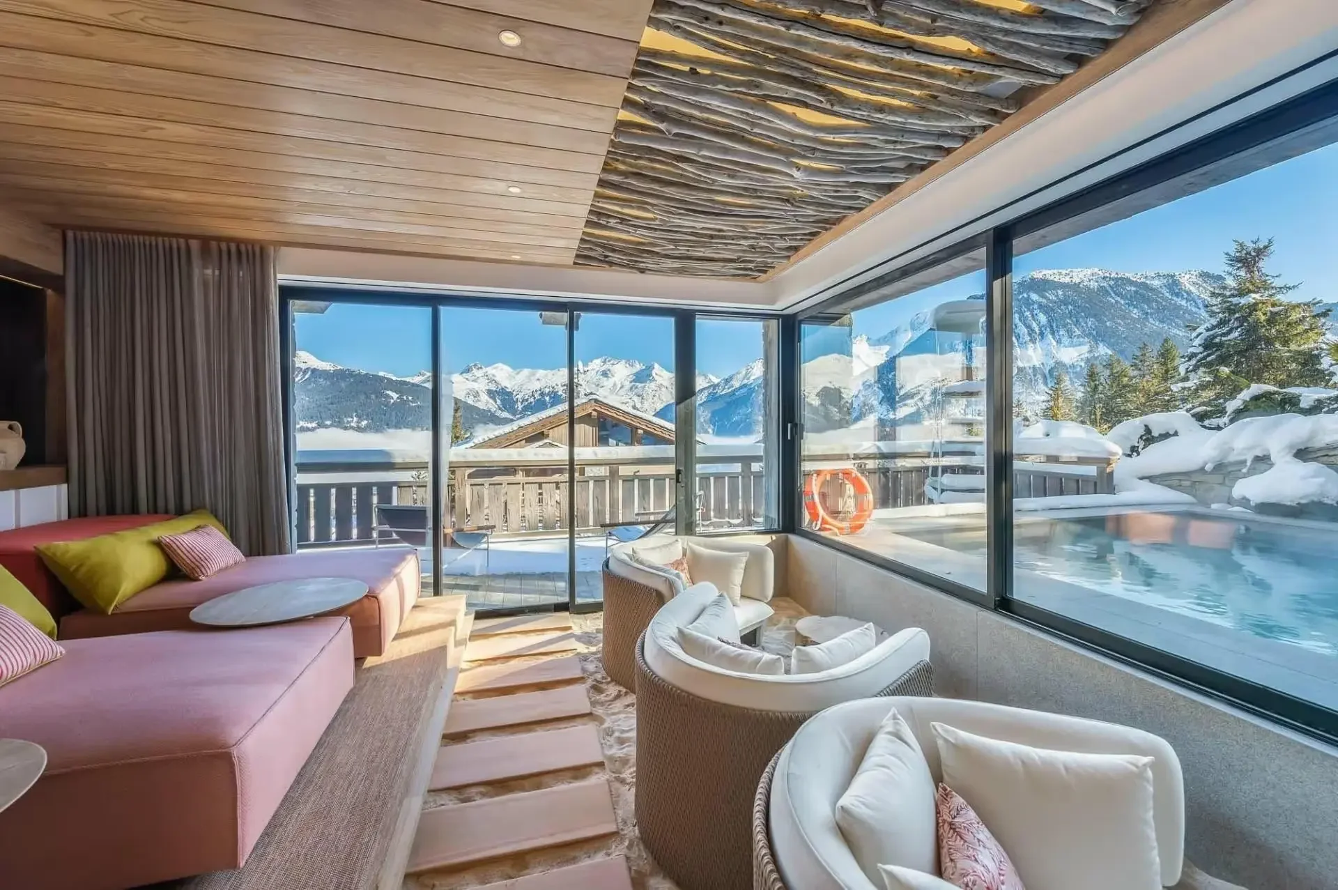 Chalet White Sand Courchevel 15506.webp