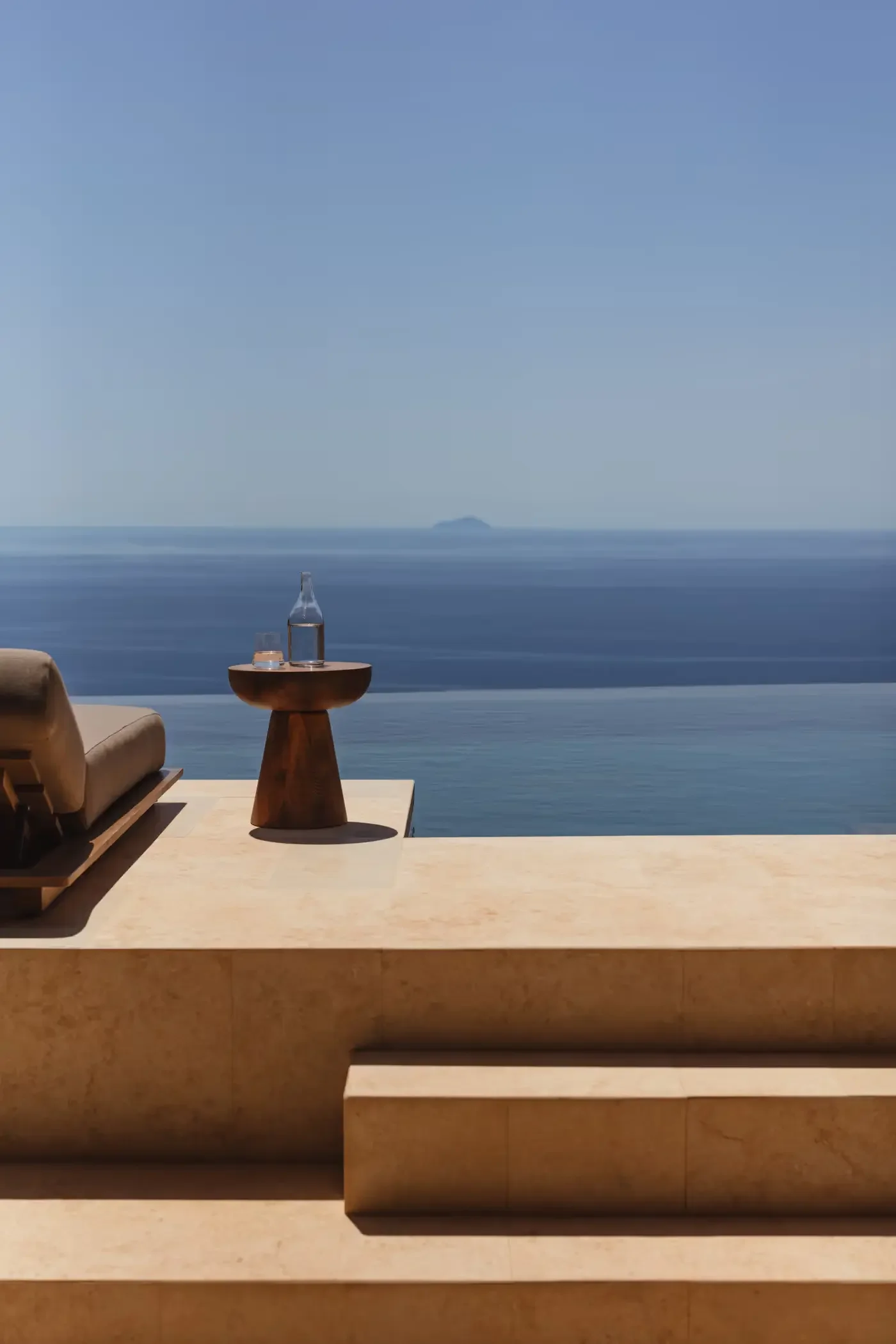 Gundari Folegandros6.webp