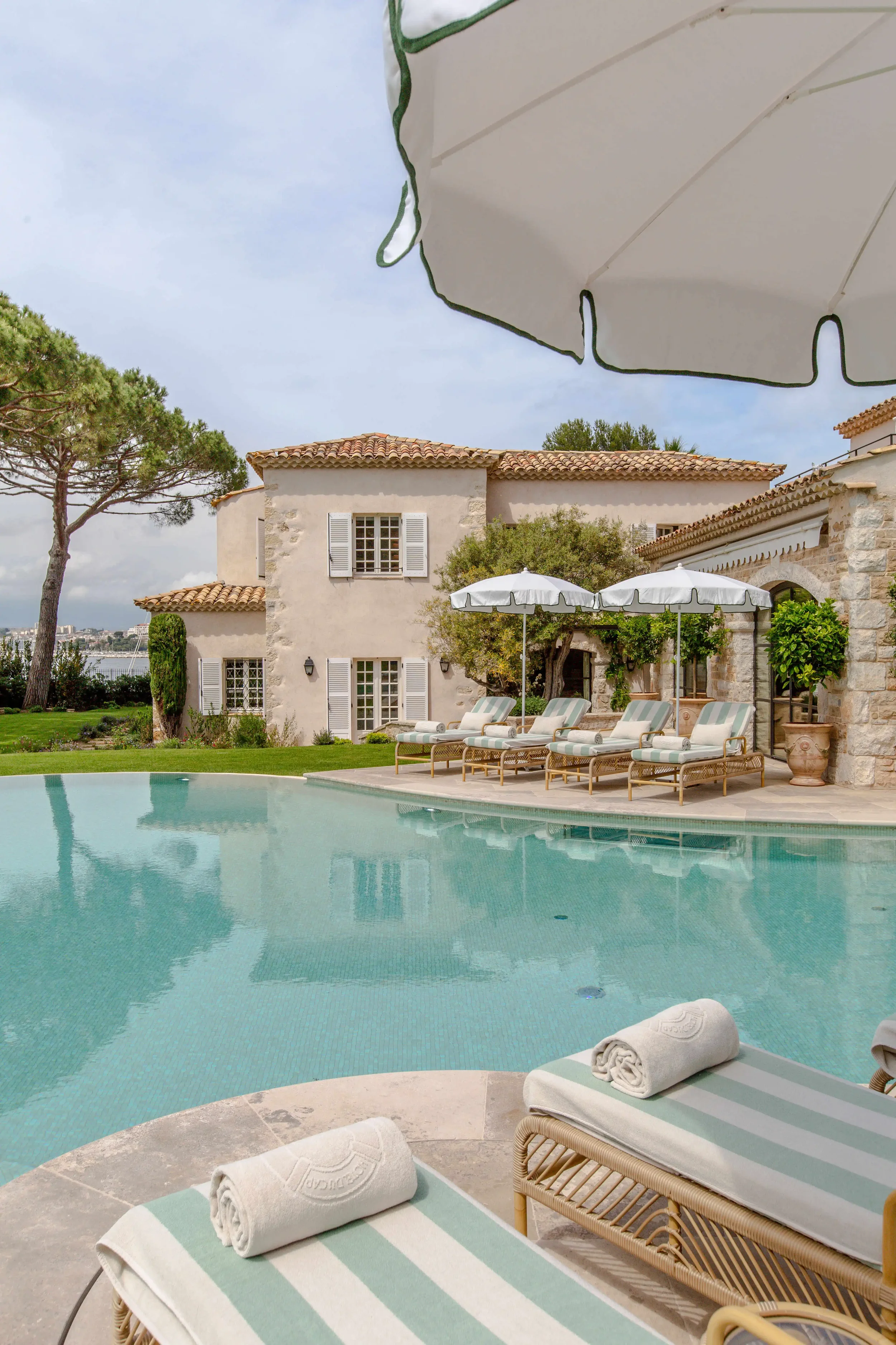 Villa La Guettiere Cote dAzur4.webp