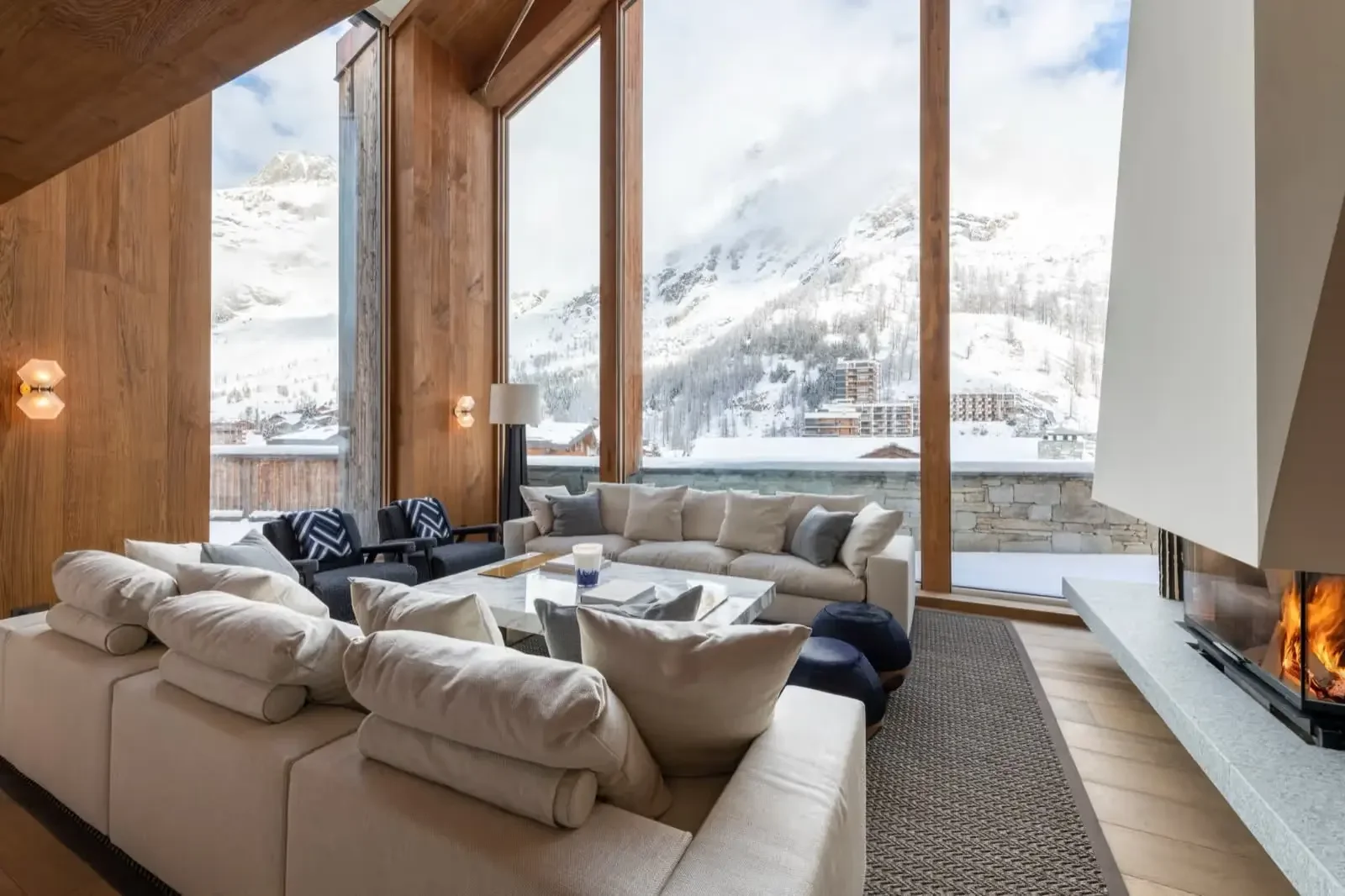 Etoile Du Nord West Wing2.webp