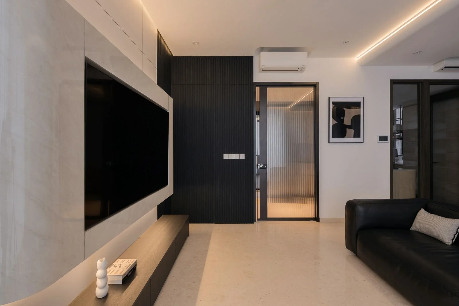 WhatsApp Image 2025-03-22 at 16.39.55.jpeg