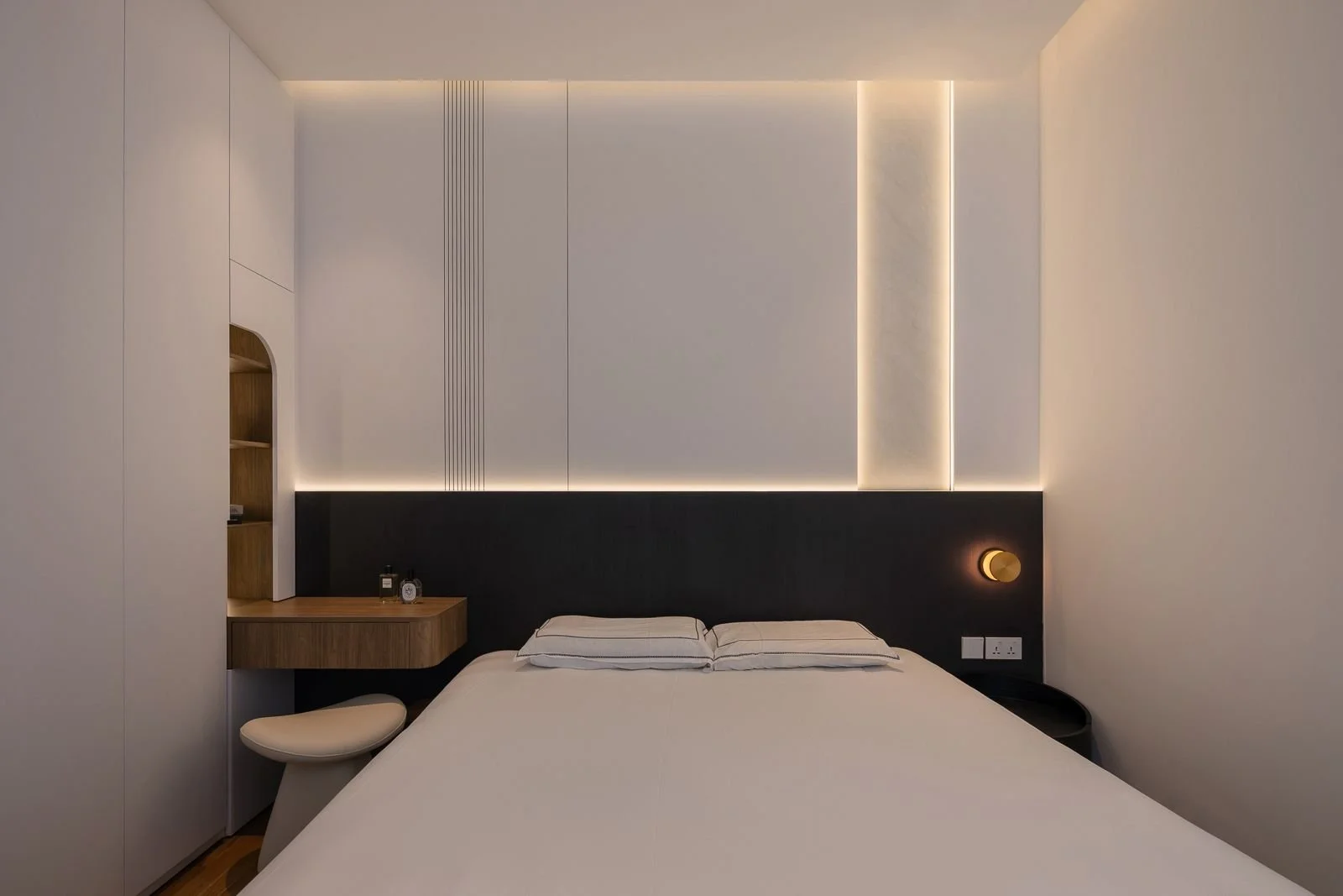 WhatsApp Image 2025-03-22 at 16.39.45 (1).jpeg