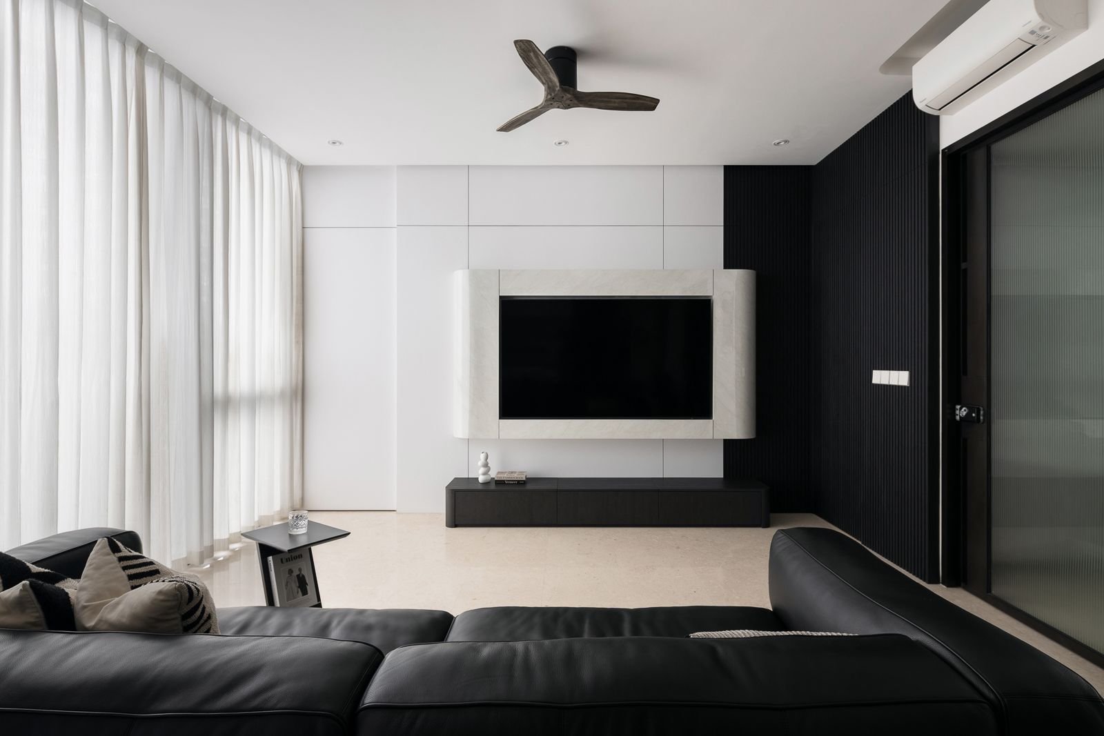 WhatsApp Image 2025-03-22 at 16.39.52 (1).jpeg