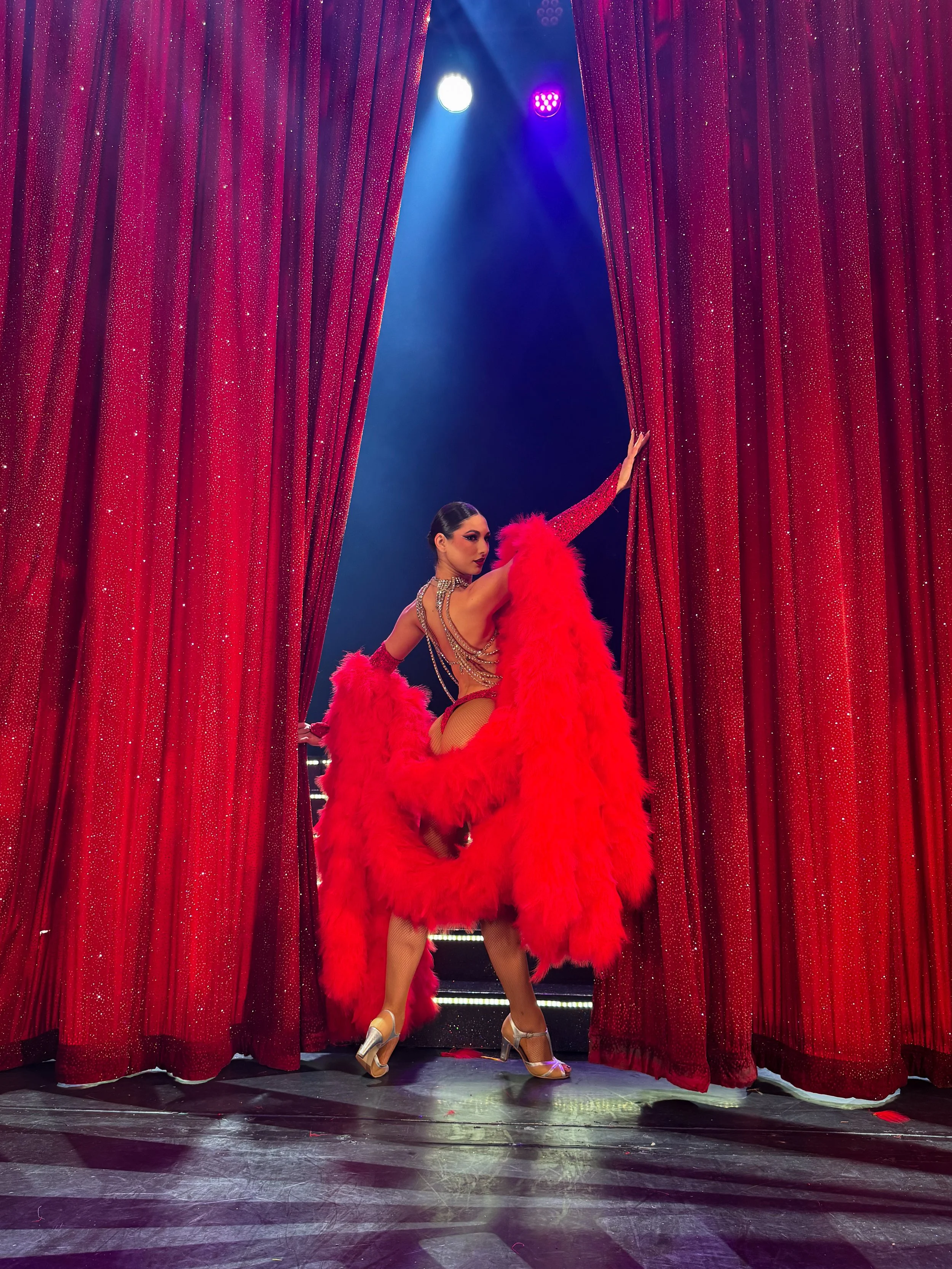 Lena-Griffe-Trocadero-de-Liège-cabaret-pro.JPG