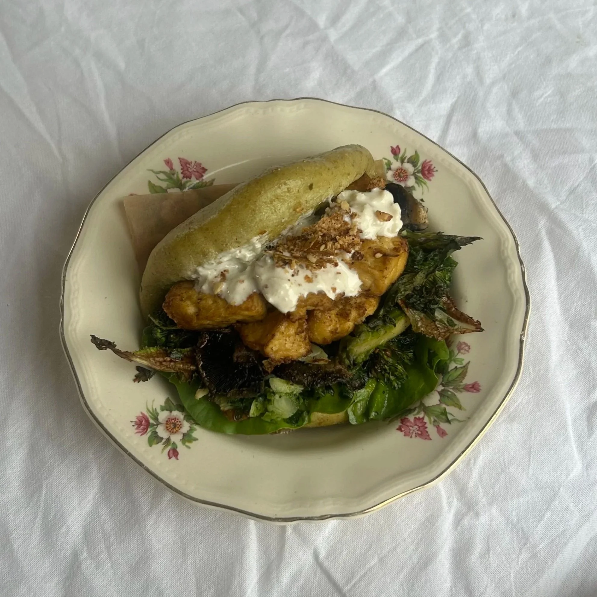 Taiwanese popcorn chicken inspired gua bao 