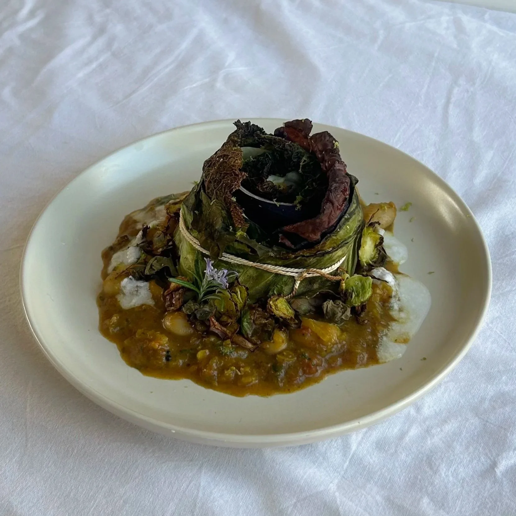 Multi-cabbage roll &amp; coconut curry 