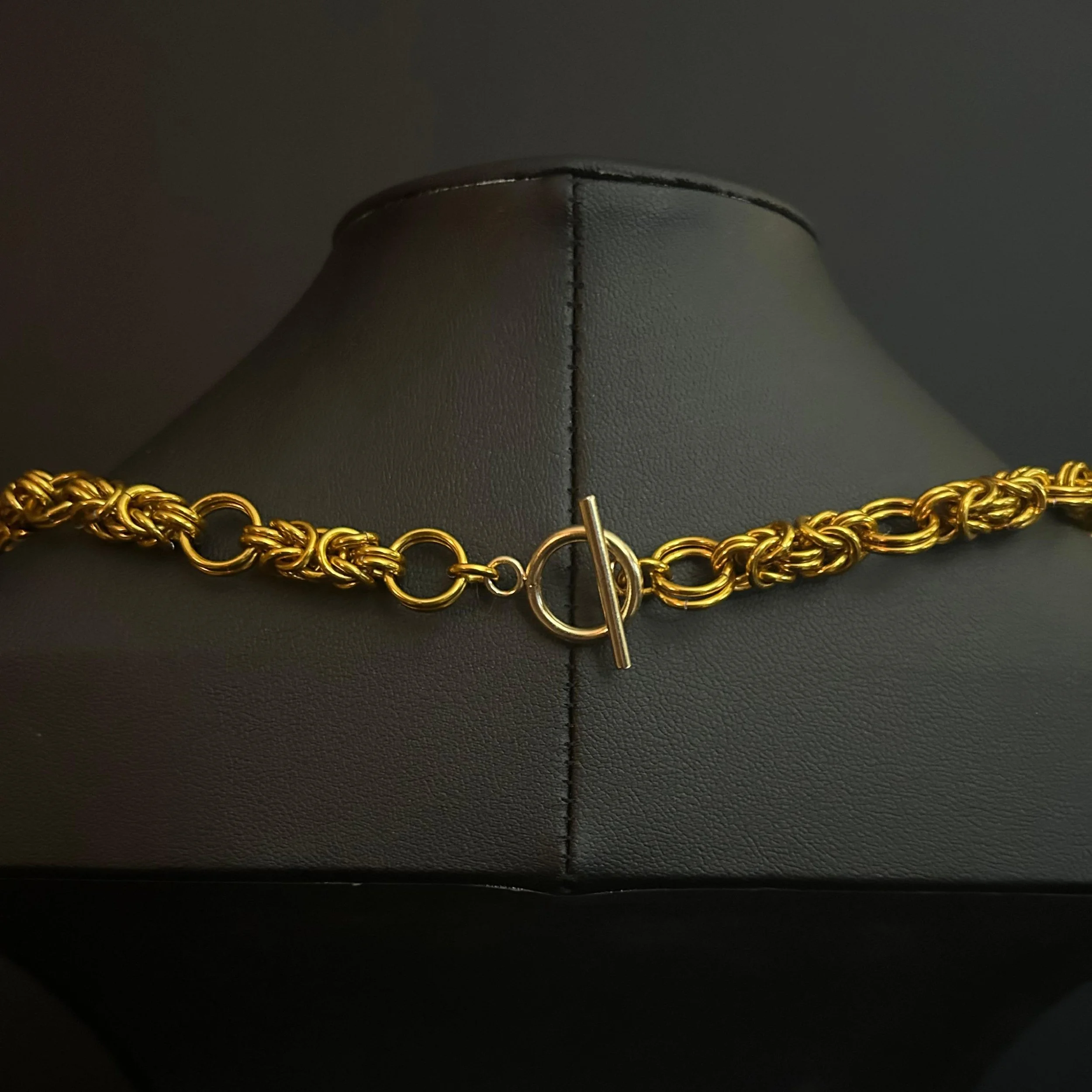 1984_Clasp.jpg