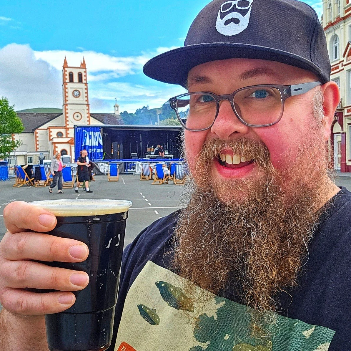 Night two of the great Ramsey food and drink sampling exercise, otherwise known as Sprintfest weekend, has now been completed.

This evening's research took me to the Mitre, where I enjoyed an Oyster Stout from Bushey's Brewery, before heading to Per