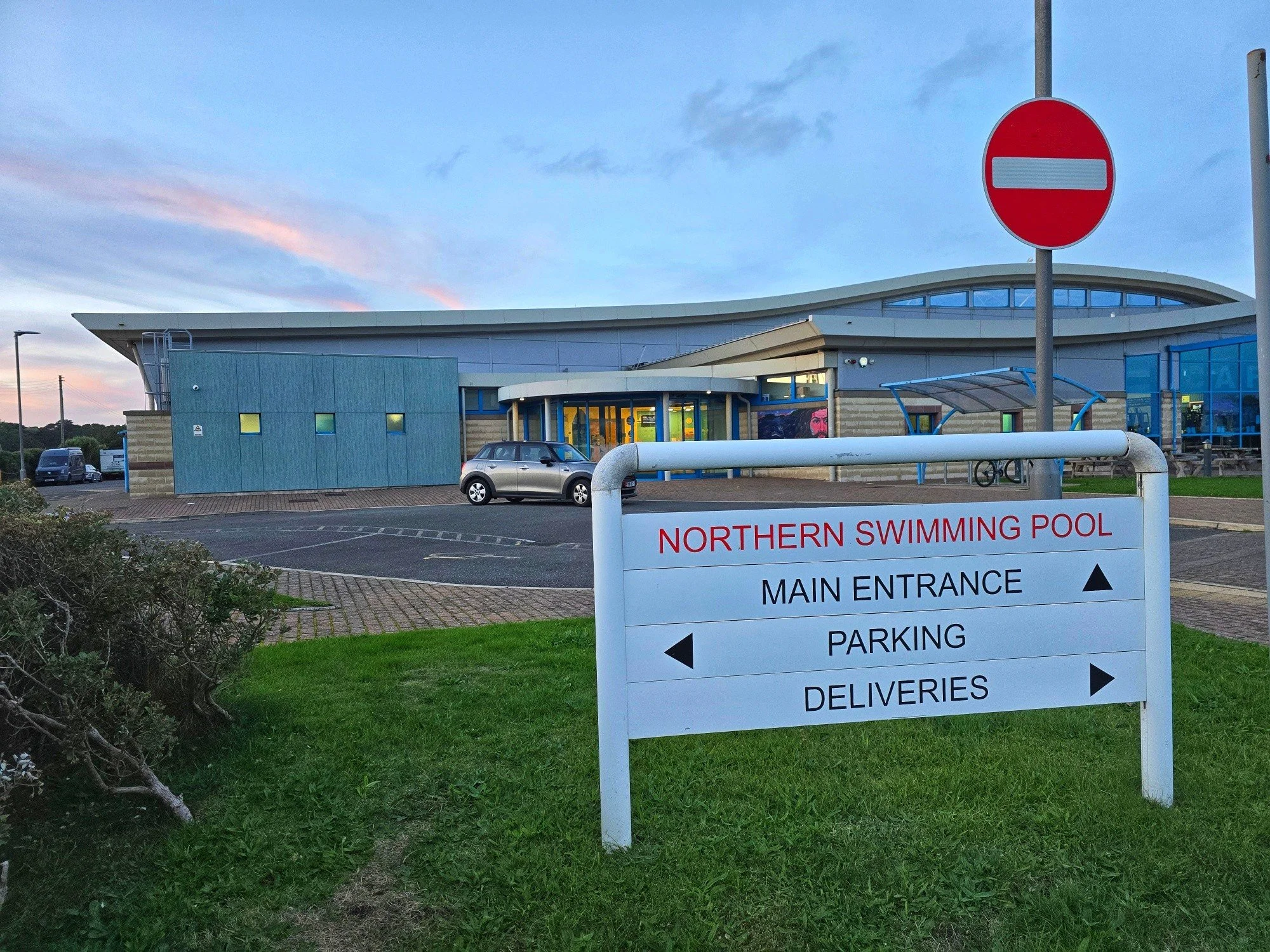 I popped into the Northern Swimming Pool tonight before their September Board meeting to drop off some chocolates and a card, and most importantly to say thank you.

I&rsquo;ve been involved with the Pool Board throughout my ten and a half years as a