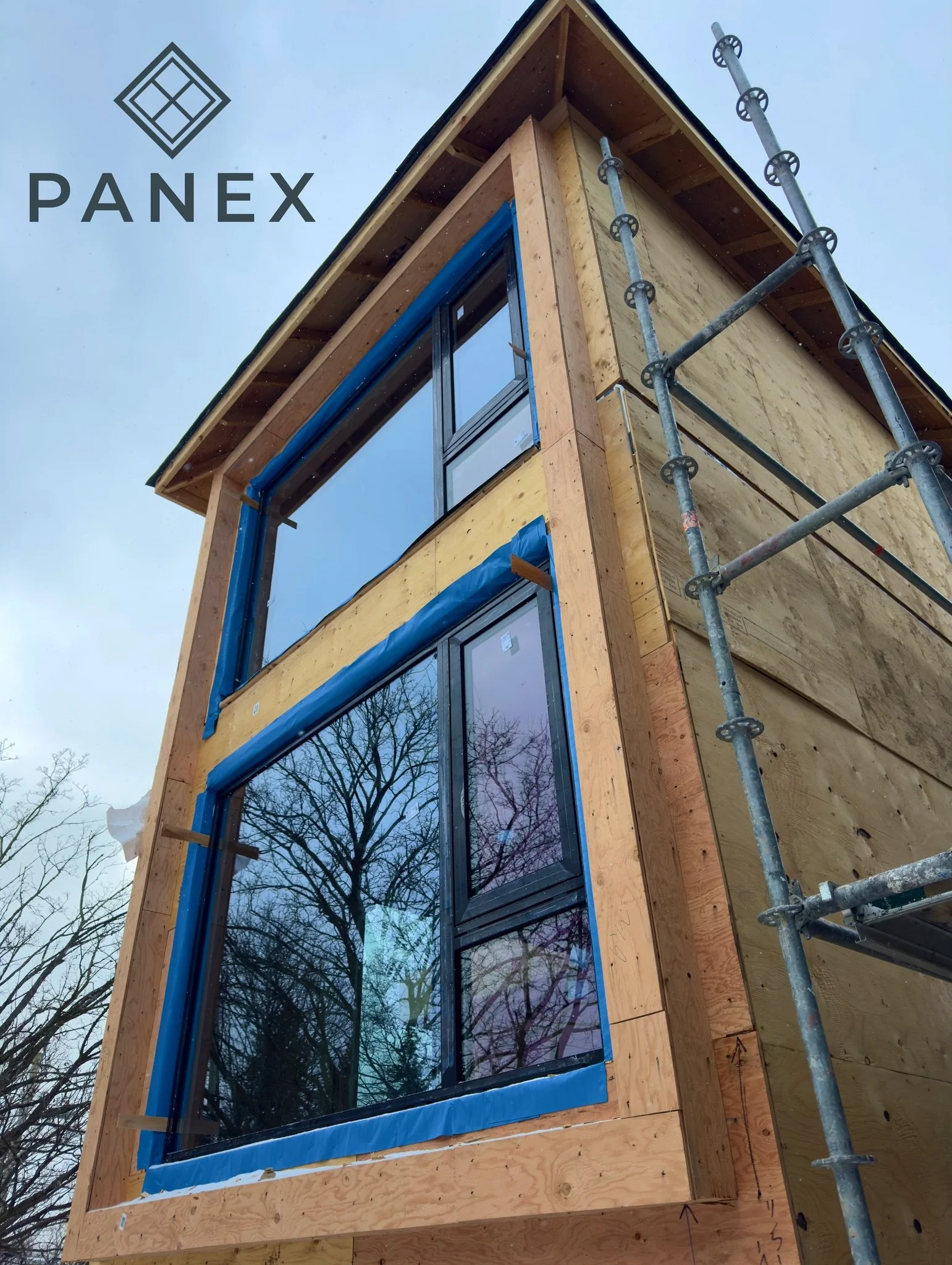 Triple P: PANEX Project in Progress 🪜🪟

9&rsquo;x9&rsquo; Aluminum frame low-E coating triple-glazed 6mm with argon fill.
European-style PANEX Turn &amp; Tilt opening
#window #glass #windowsanddoors #ventanas #fenetre
