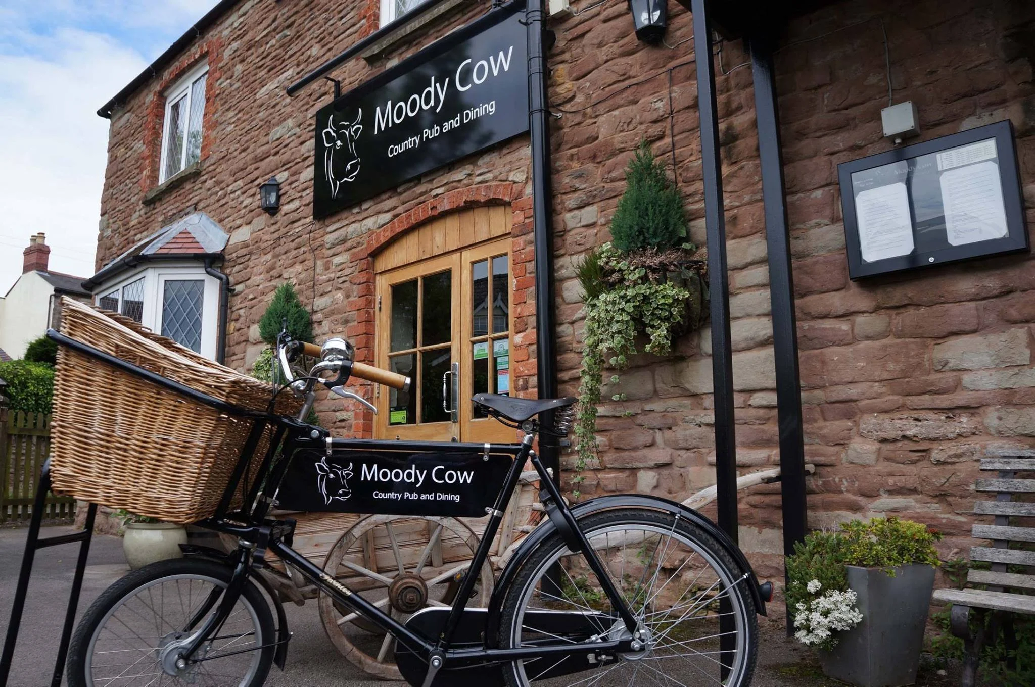 The Moody Cow, Upton Bishop