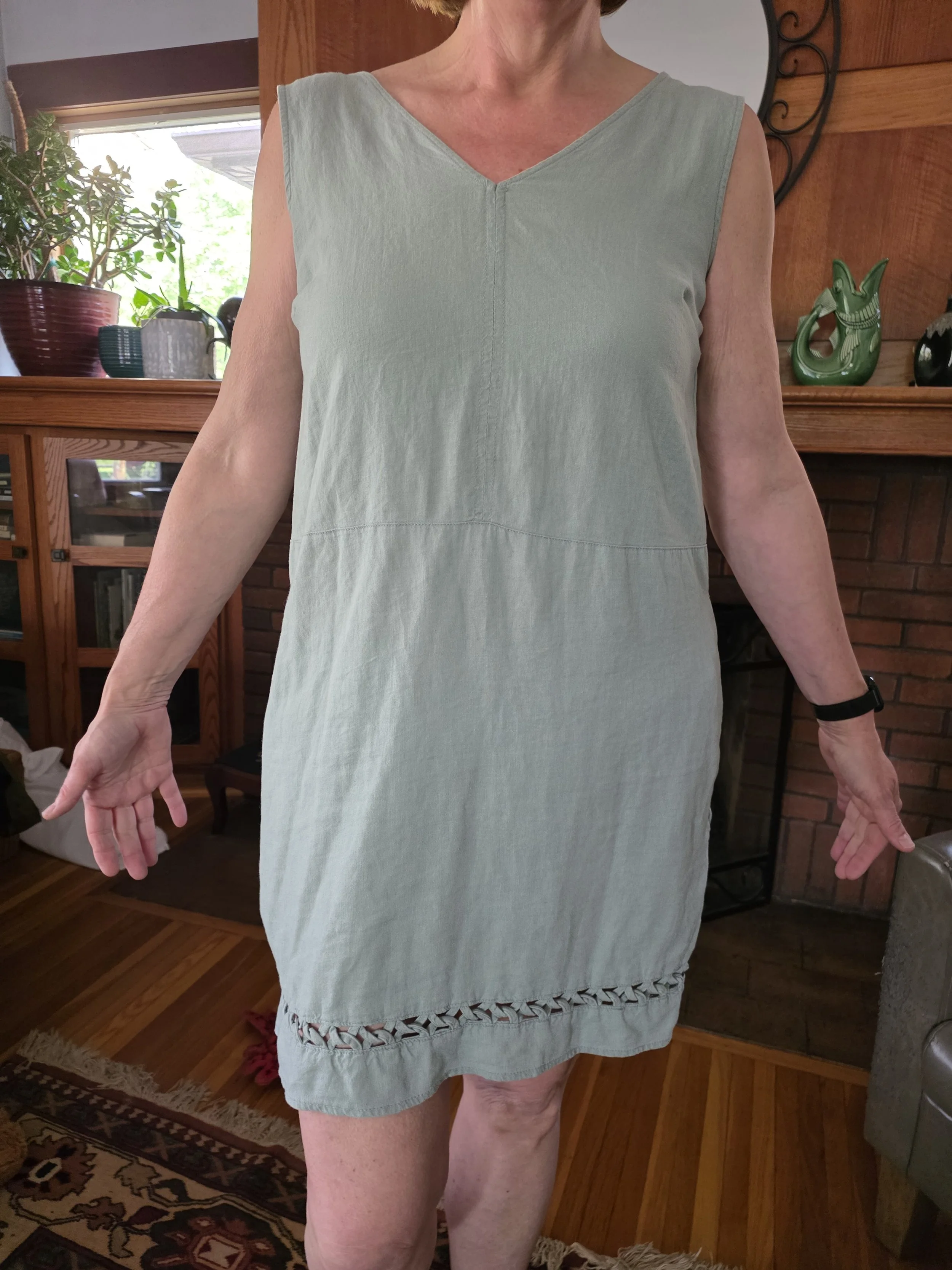Dress taken in 4 sizes!