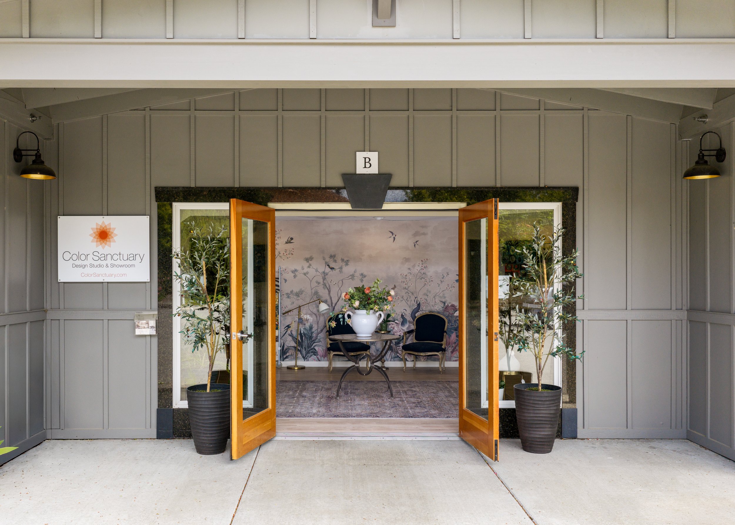 emily-barrows-photography-color-sanctuary-showroom-exterior.jpg