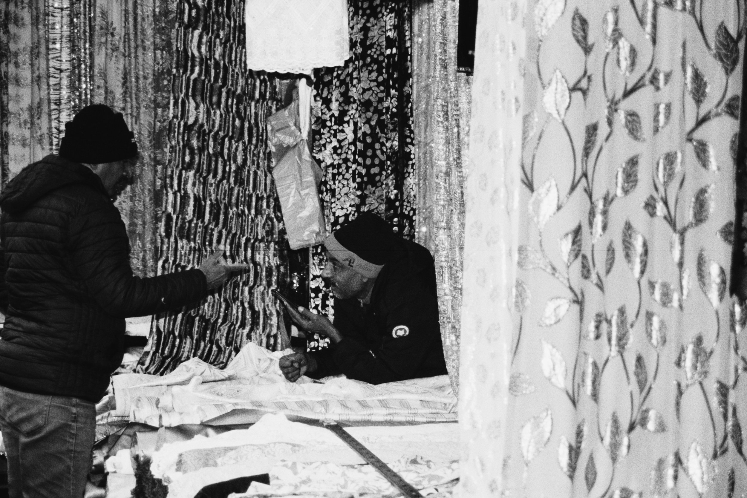 The curtain seller. La Courneuve, 31012026.