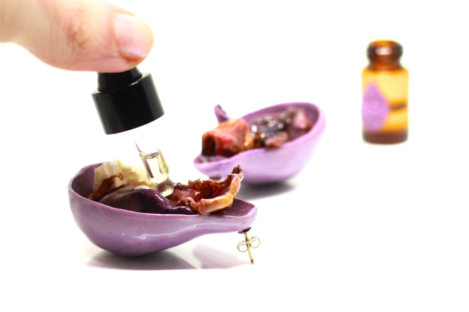 Mon Baudelaire earrings 'bottle'