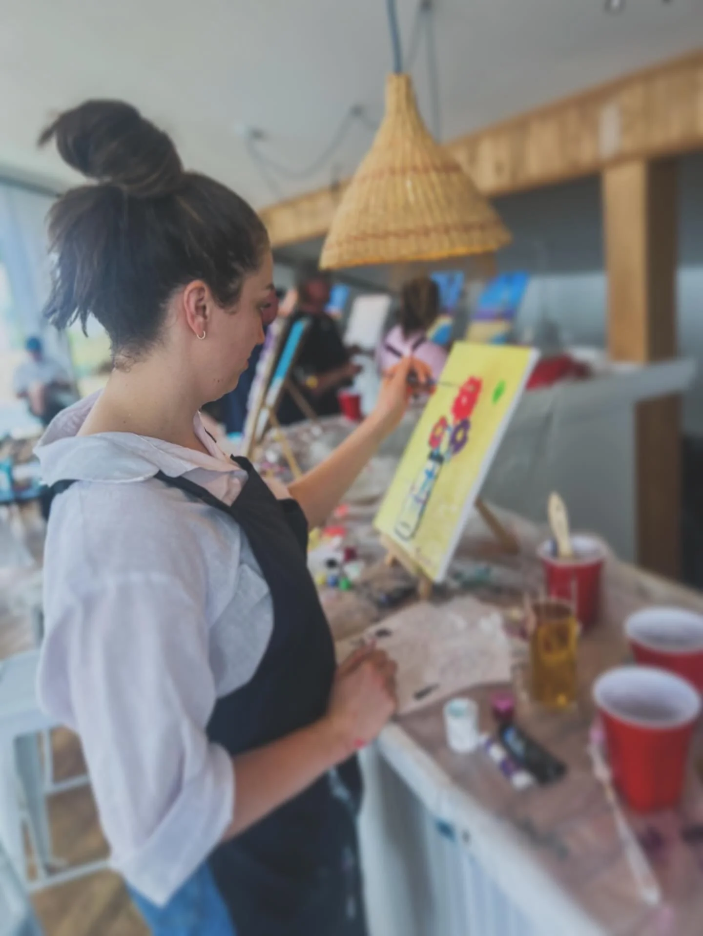 You feel like it&rsquo;s hard to find an activity to do with friends that everyone can agree on or one you actually want to do? Ive seen groups young and old connect with eachother at our paint n sip events. Our team will help you plan the perfect ev