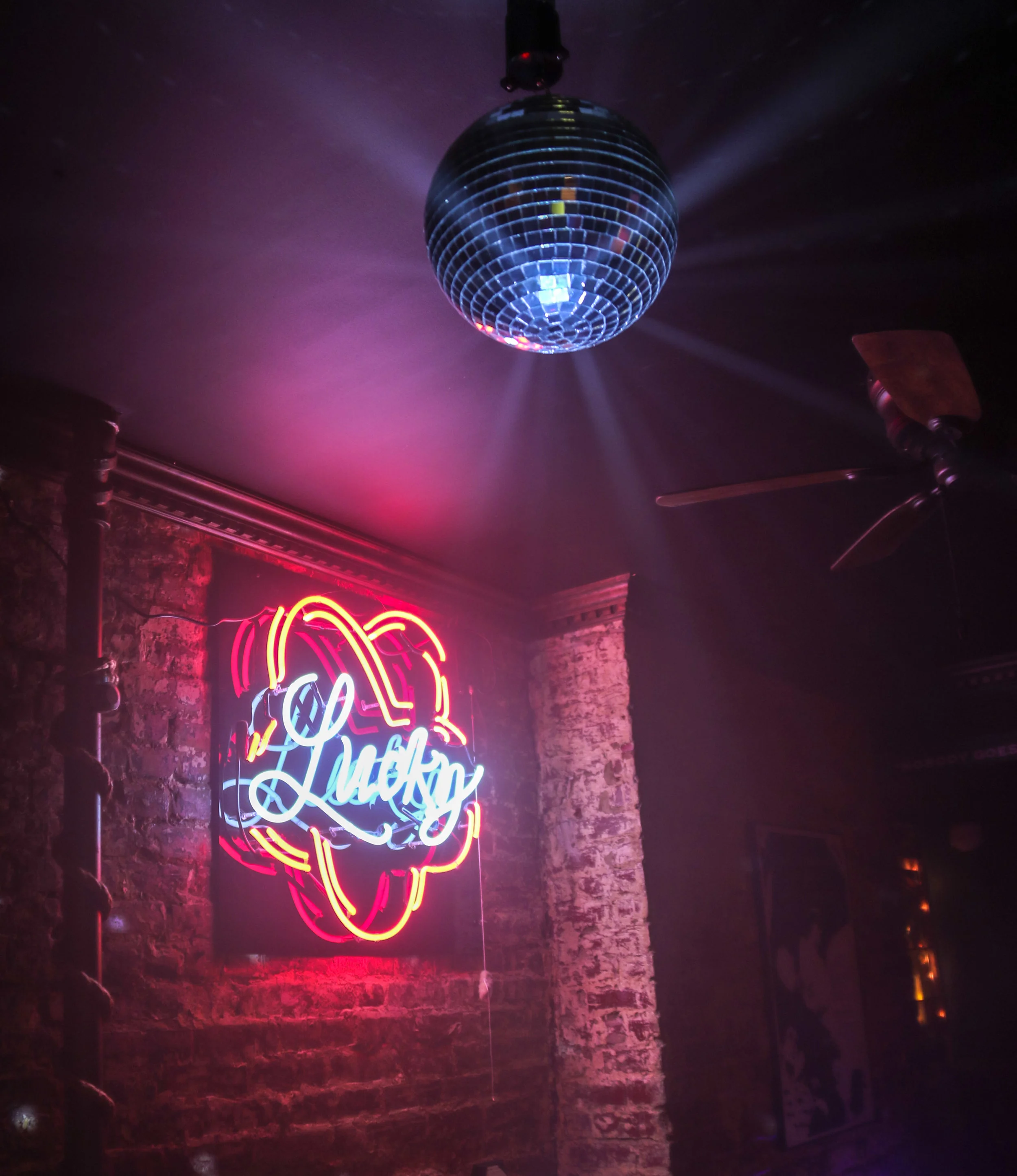 discoballneon.jpg