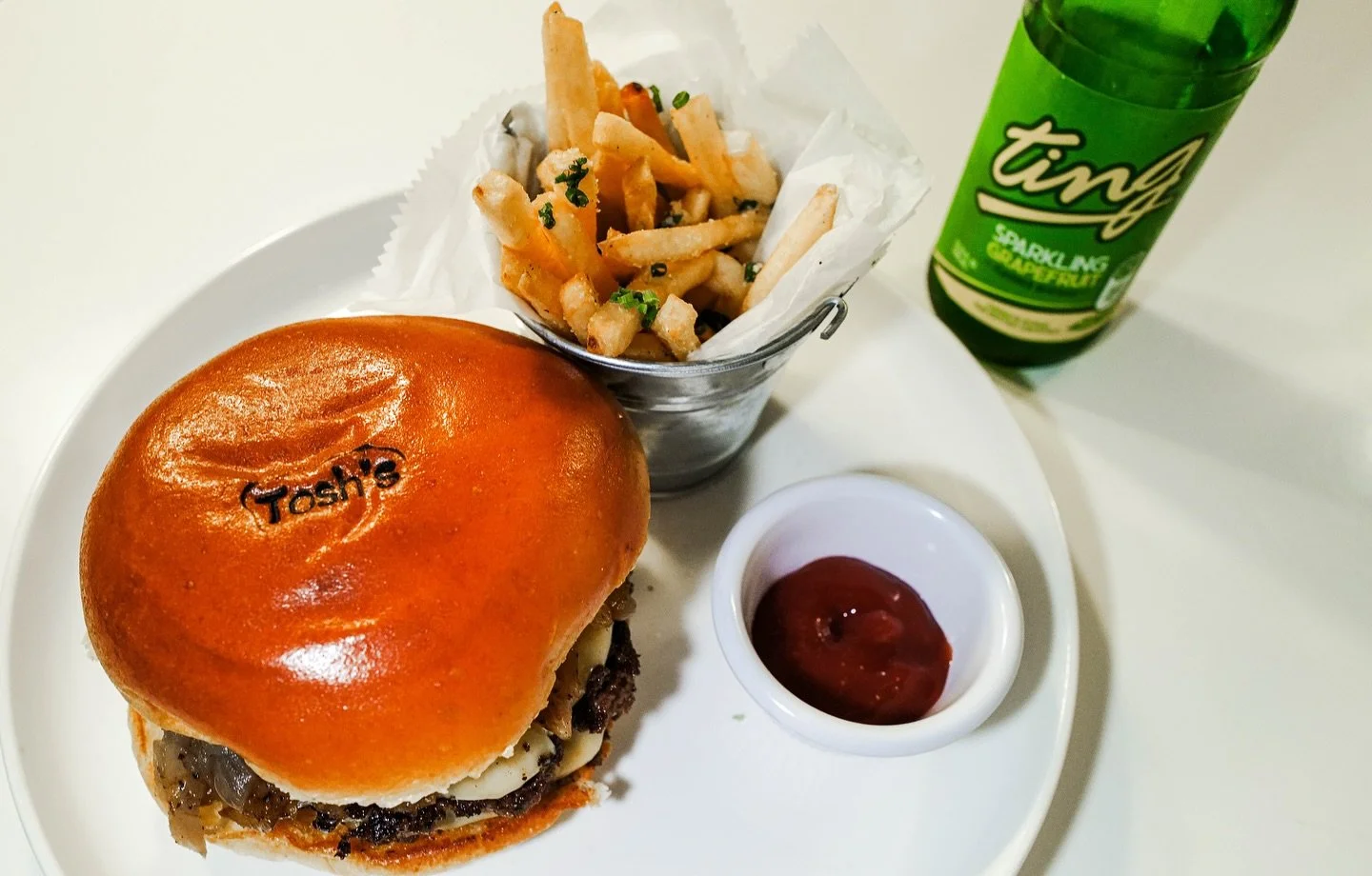 @pleasetellmebk Pictured in order: ~ Wagyu smoked Gouda double smash burger with caramelized onions. ~ Fried Chicken Sando with aji verde, pickled veggies, &amp; mikes hot honey. ~ Wings, Nola or Buffalo. ~ Tosh&rsquo;s Patties. ~ Kale ceasar salad, 