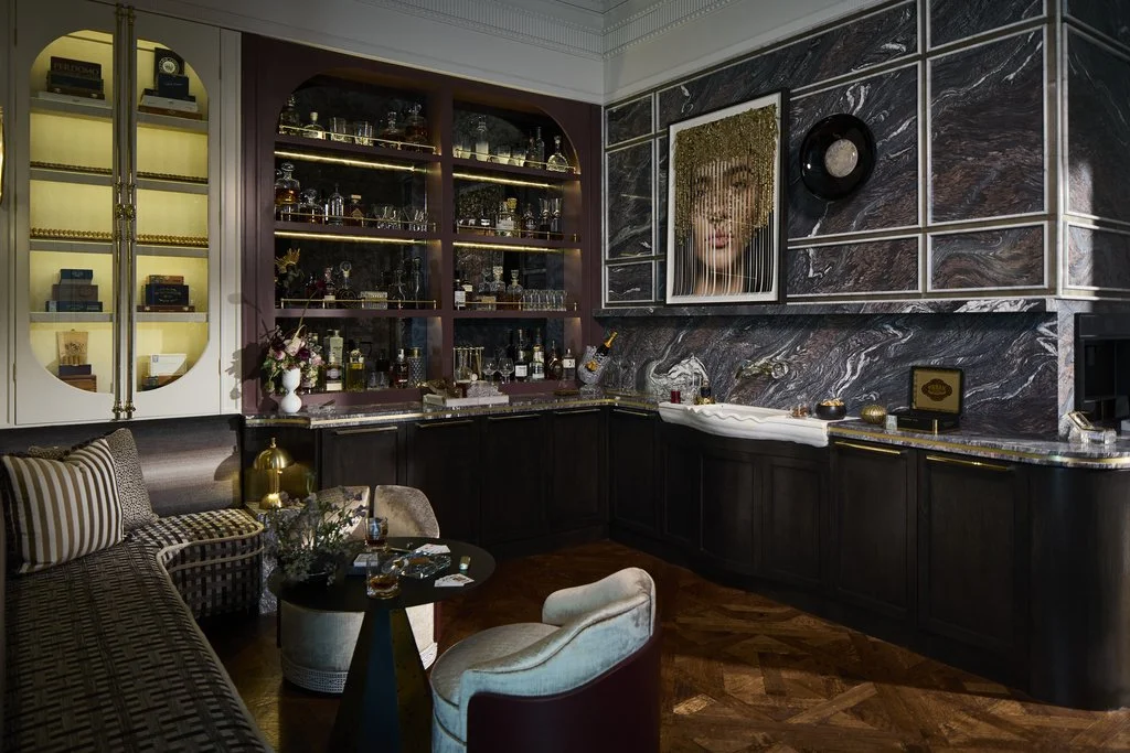 aag52749_rgb-S (1).JPG