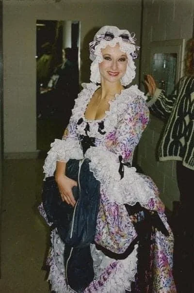 Meg Giry 1989..JPG