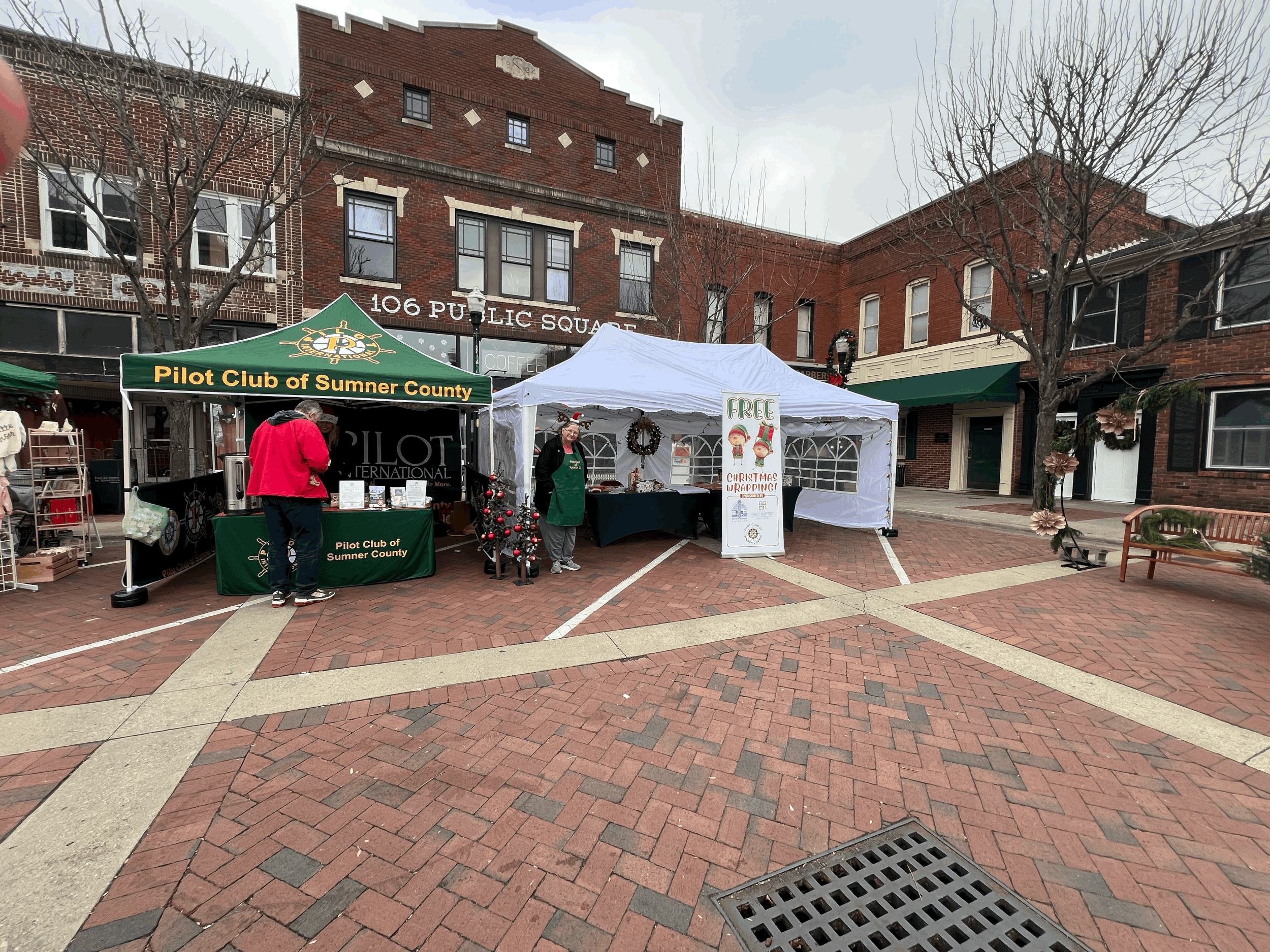 Historic Downtown Gallatin’s Merry Little Christmas Market