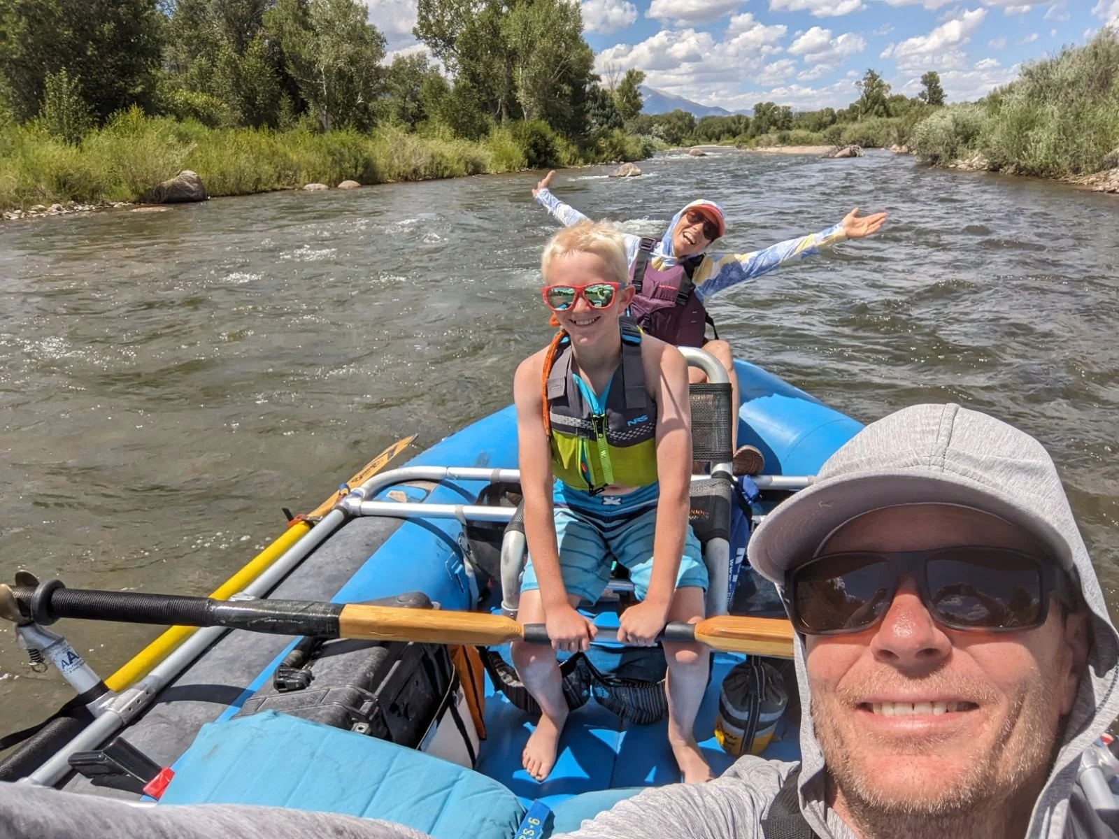 Idaho Springs Rafting Company provides professional and experienced white water rafting guidance, Colorado