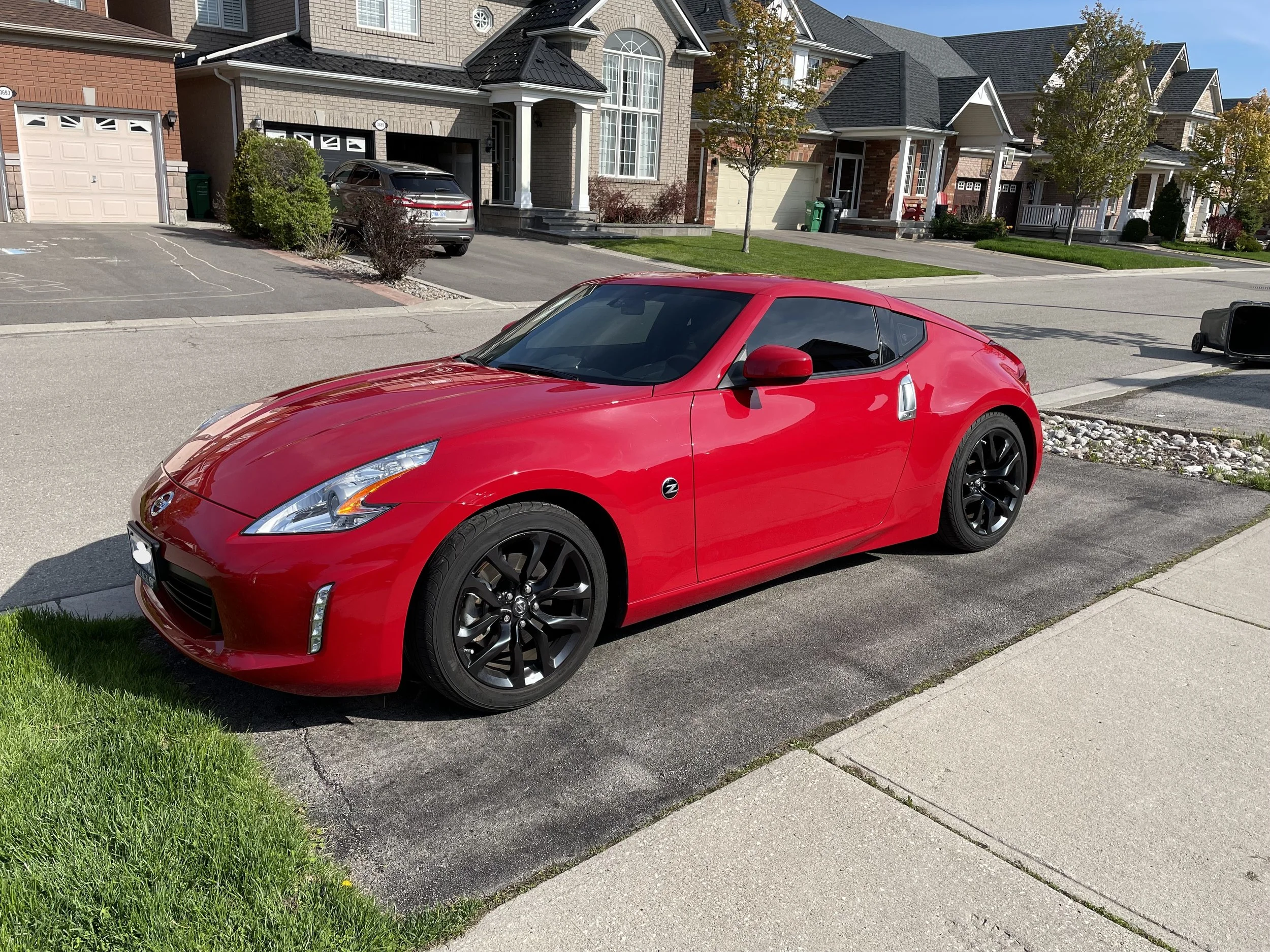 Nissan 370z - One of the last Natural Aspirated V6 engine with manual tranmission