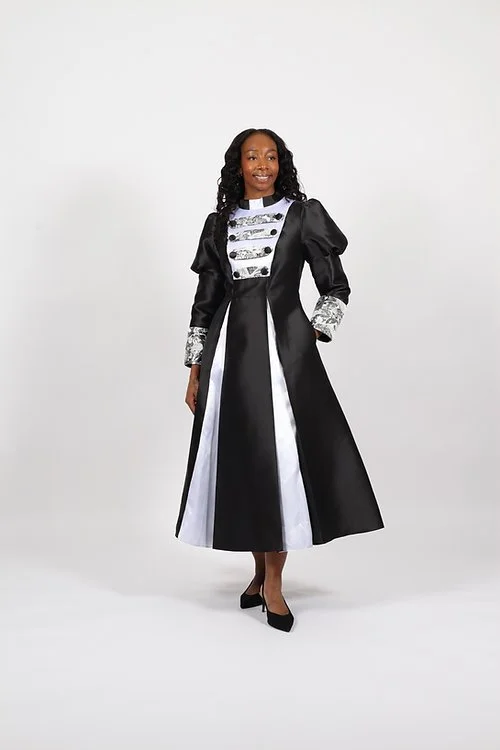 Elegant church robe at histyle tampa
