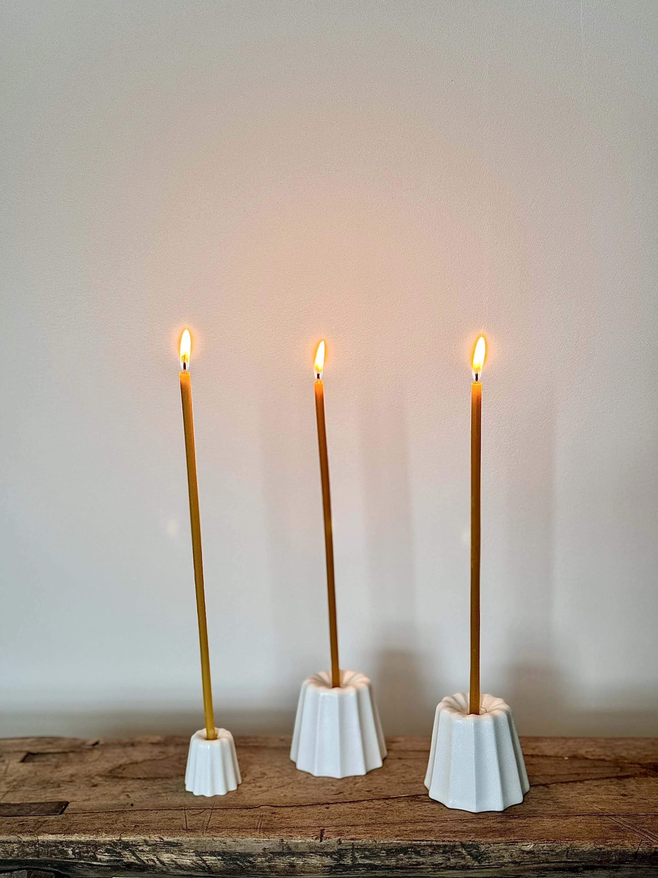 Ovo+Canlde+holder+trio+with+burning+slim+candles+.jpg