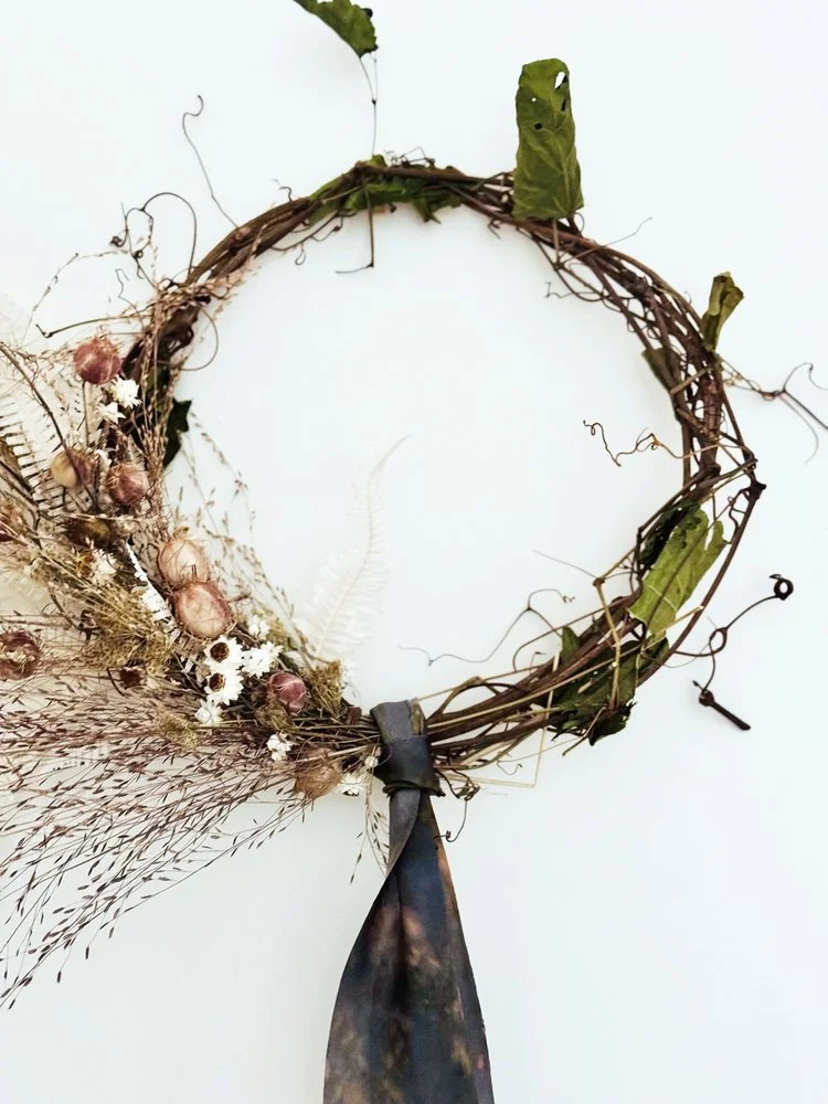 Wreath+No+1+with+black+ribbon+ammobium+dried+grasses+.jpg