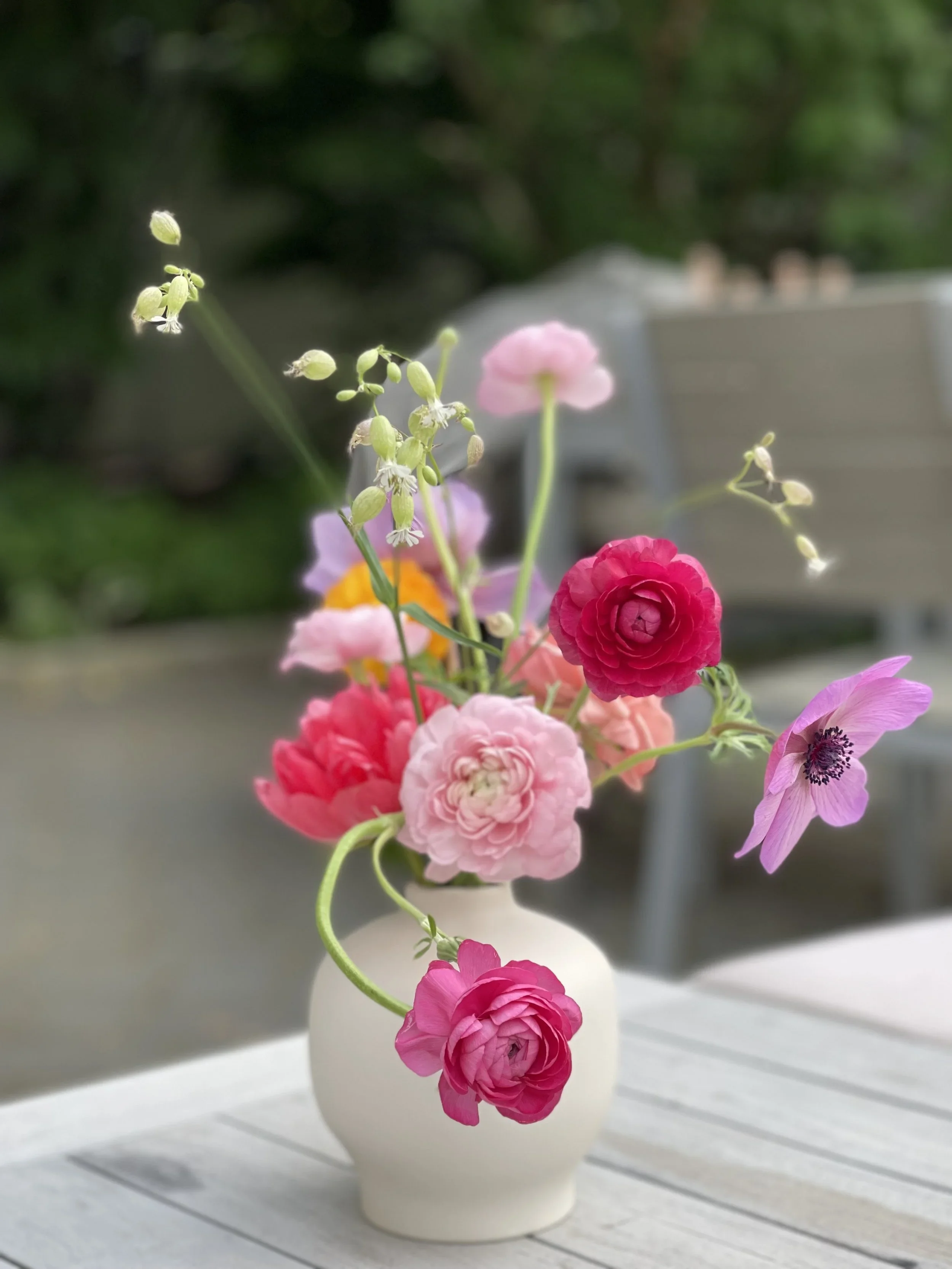 Blossom+Vase+Bright+Color+Ranunculus+.webp