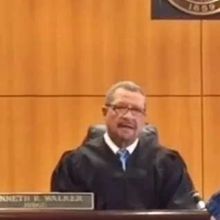 Sr. Judge Kenneth Walker