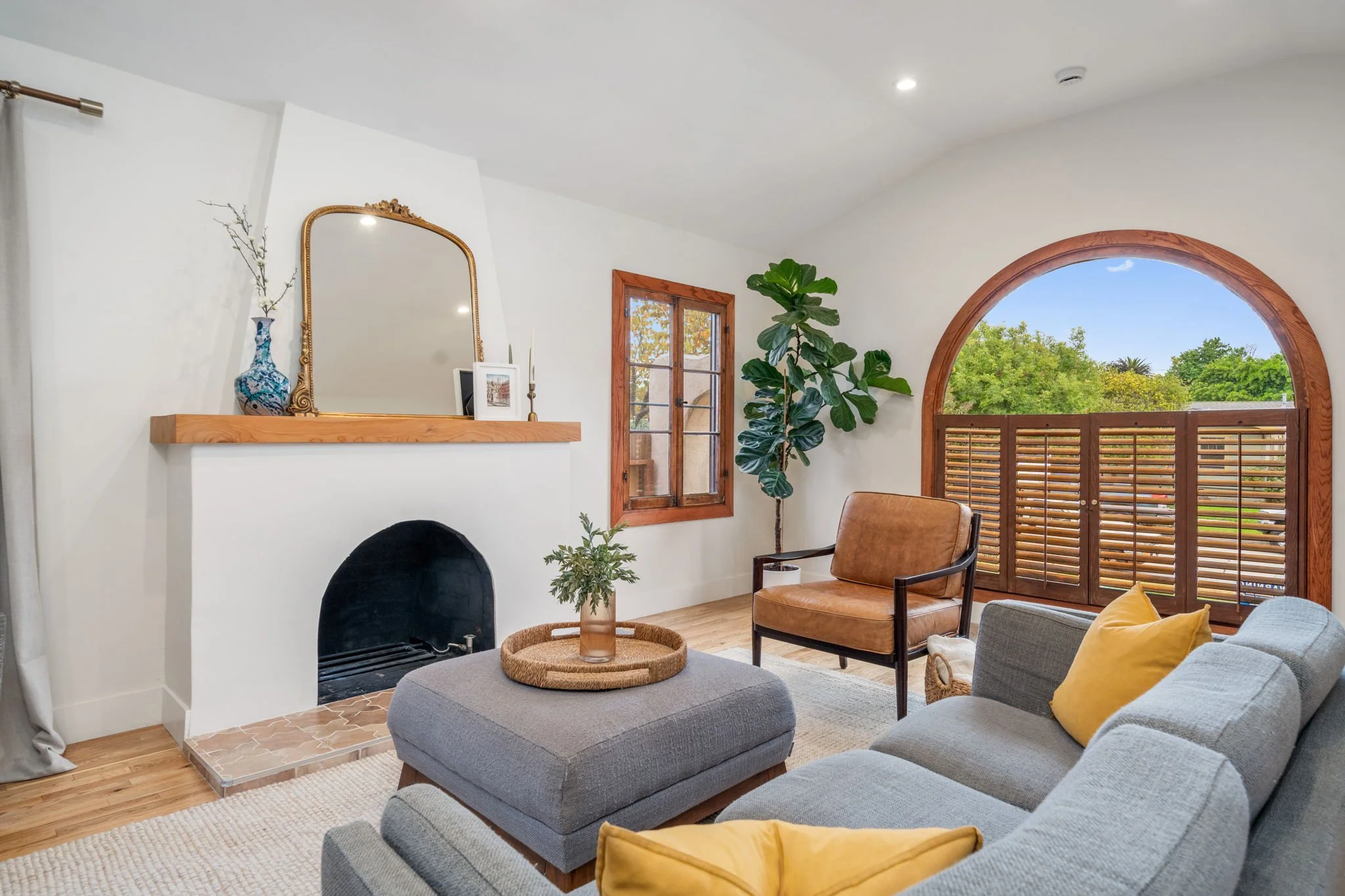 5-web-or-mls-DSC01349 copy 2.jpg