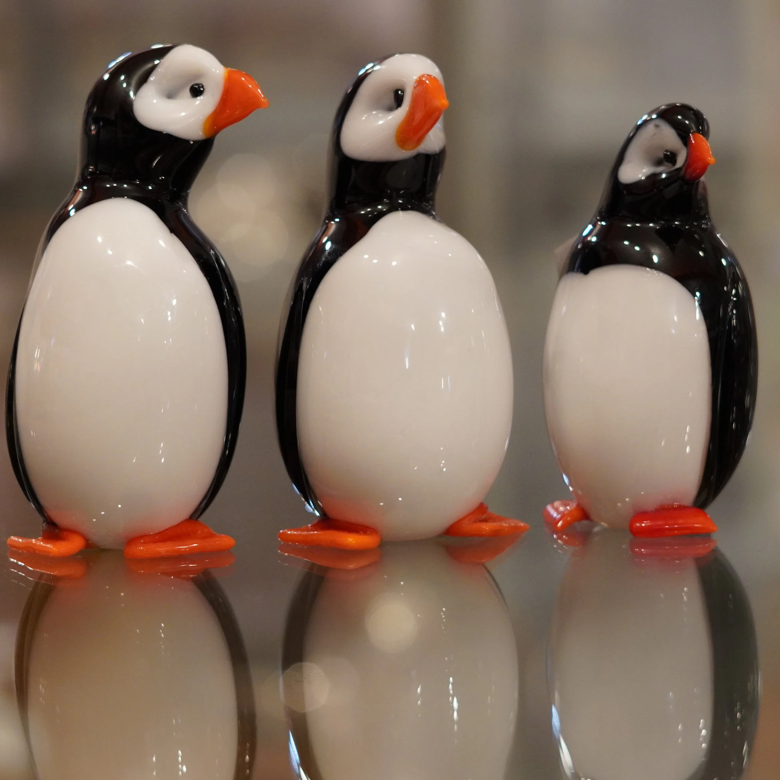 italian-murano-glass-penguin-collectible-artdecor-the-french-kitchen-4th-floor-westin-bonaventure.JPG