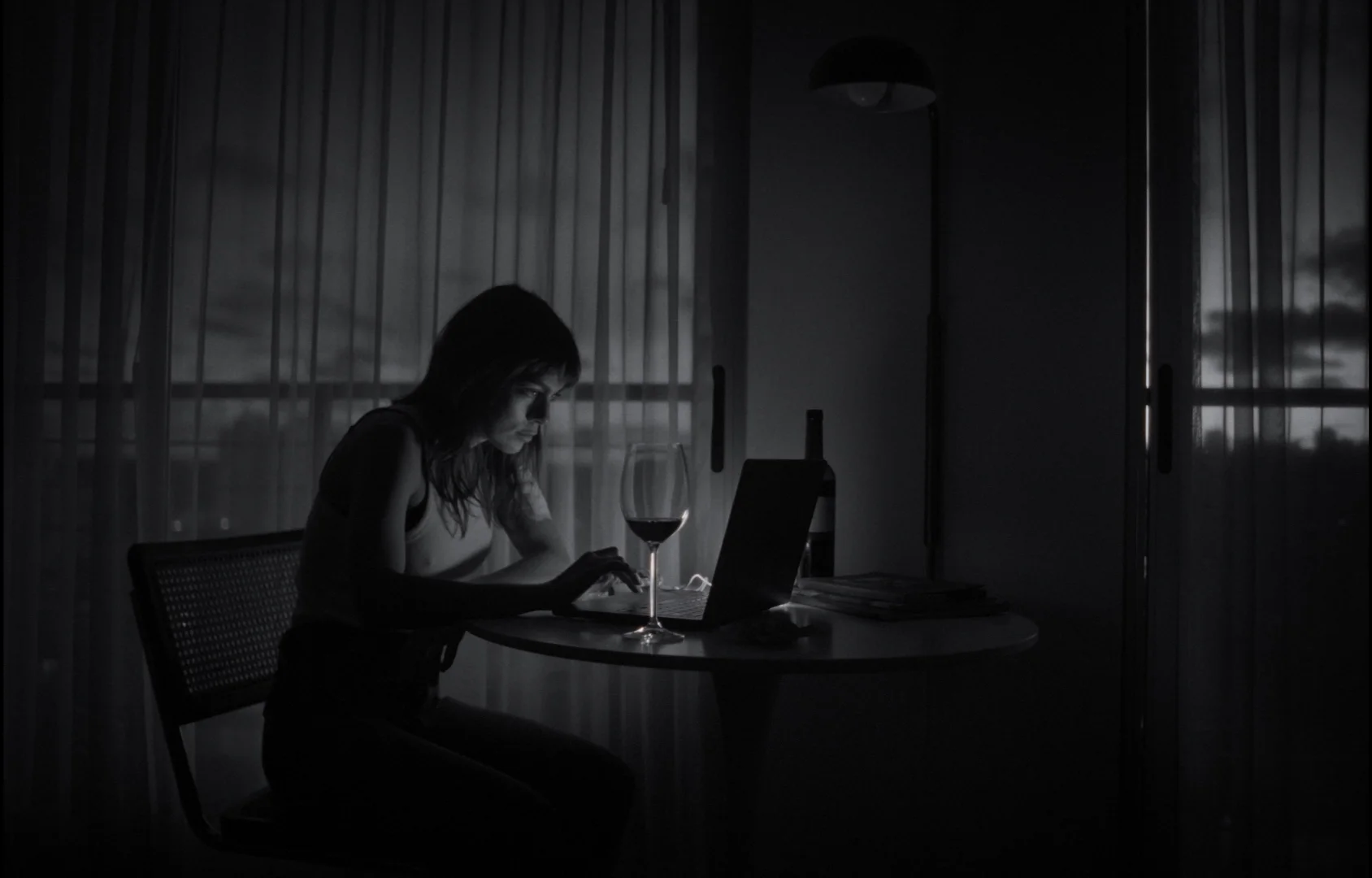 default_1.49.1-ezgif.com-optiwebp (1).webp