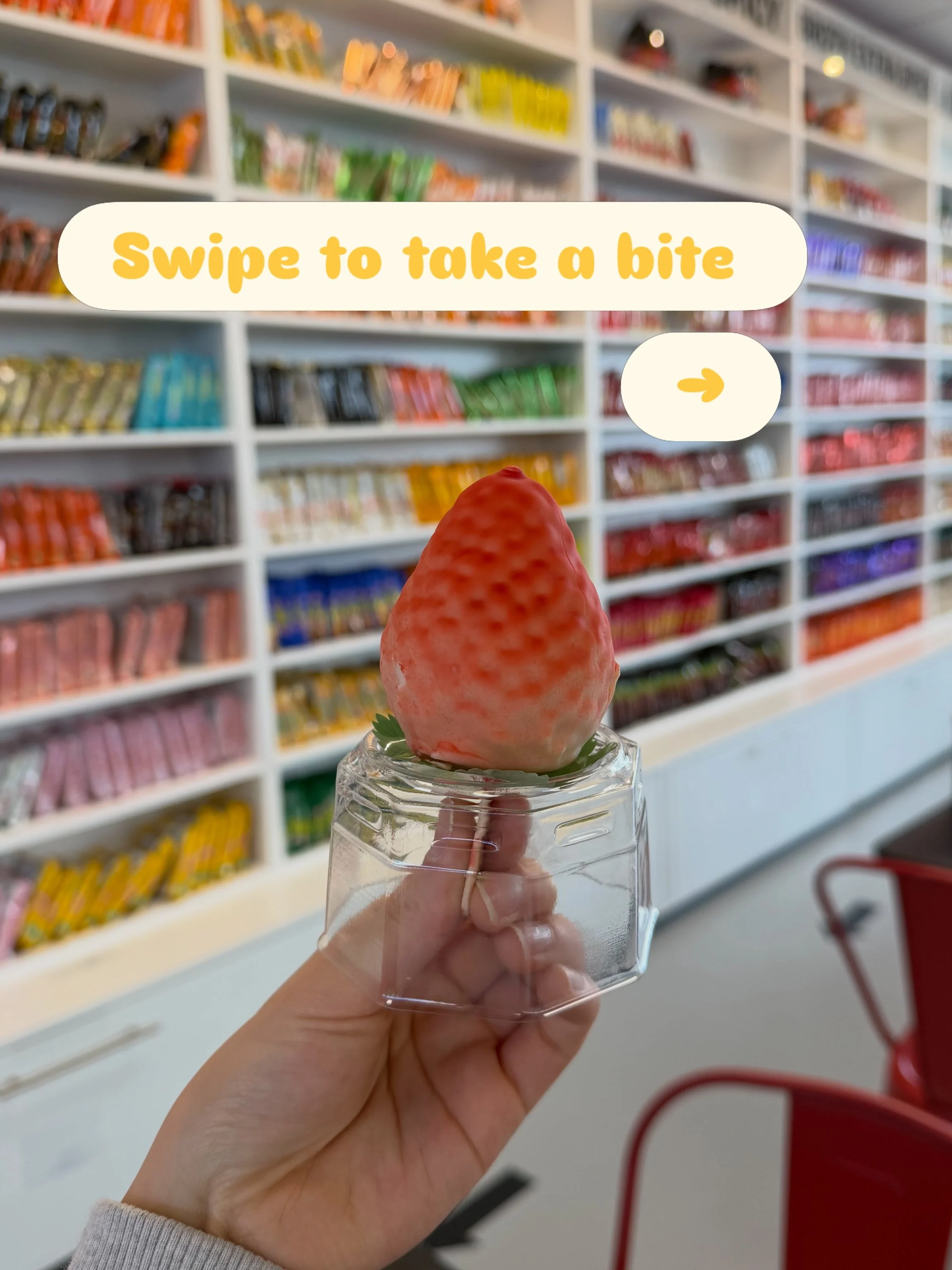 our best sellers! 

featuring the strawberry ice cream! 
white chocolate crunch shell + strawberry ice cream 😋 

#useoulramyun #koreanconveniencestore #ramen #explore