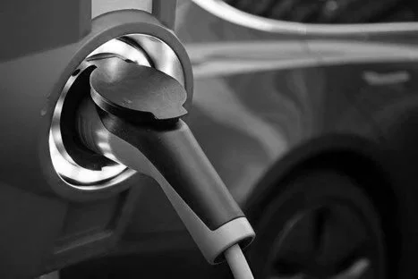 Rethinking Cost Certainty in First‑Generation Infrastructure