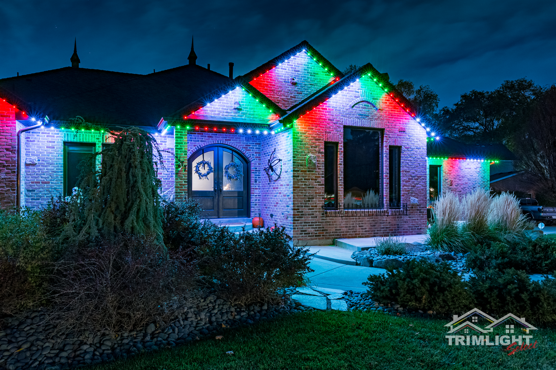 Wenatchee Vally house commercial lighting holiday trim light cashmere Chelan Leavenworth