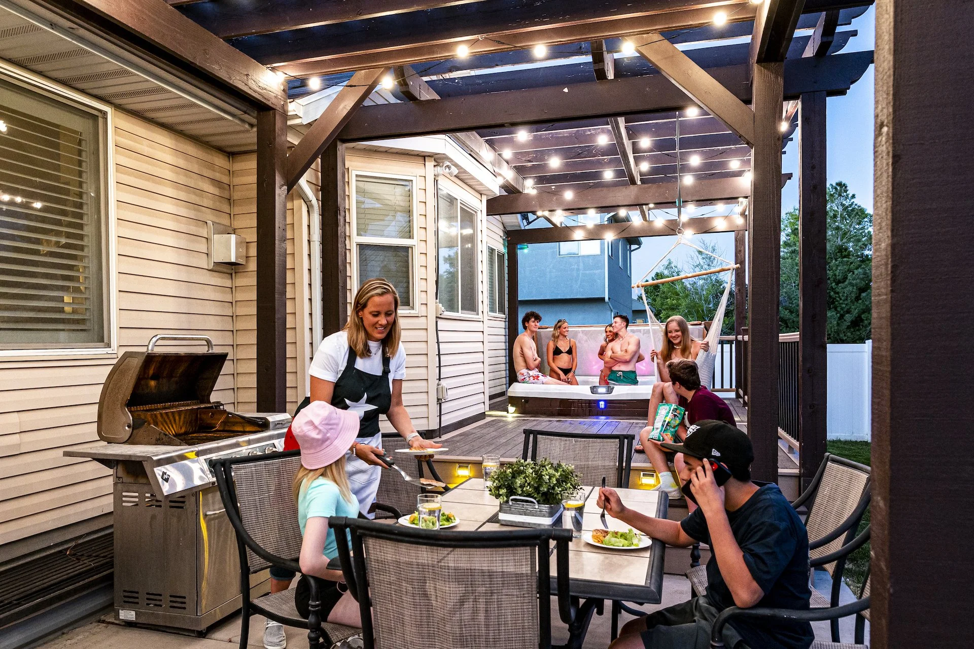 Wenatchee Vally house commercial lighting holiday trim light cashmere Chelan Leavenworth