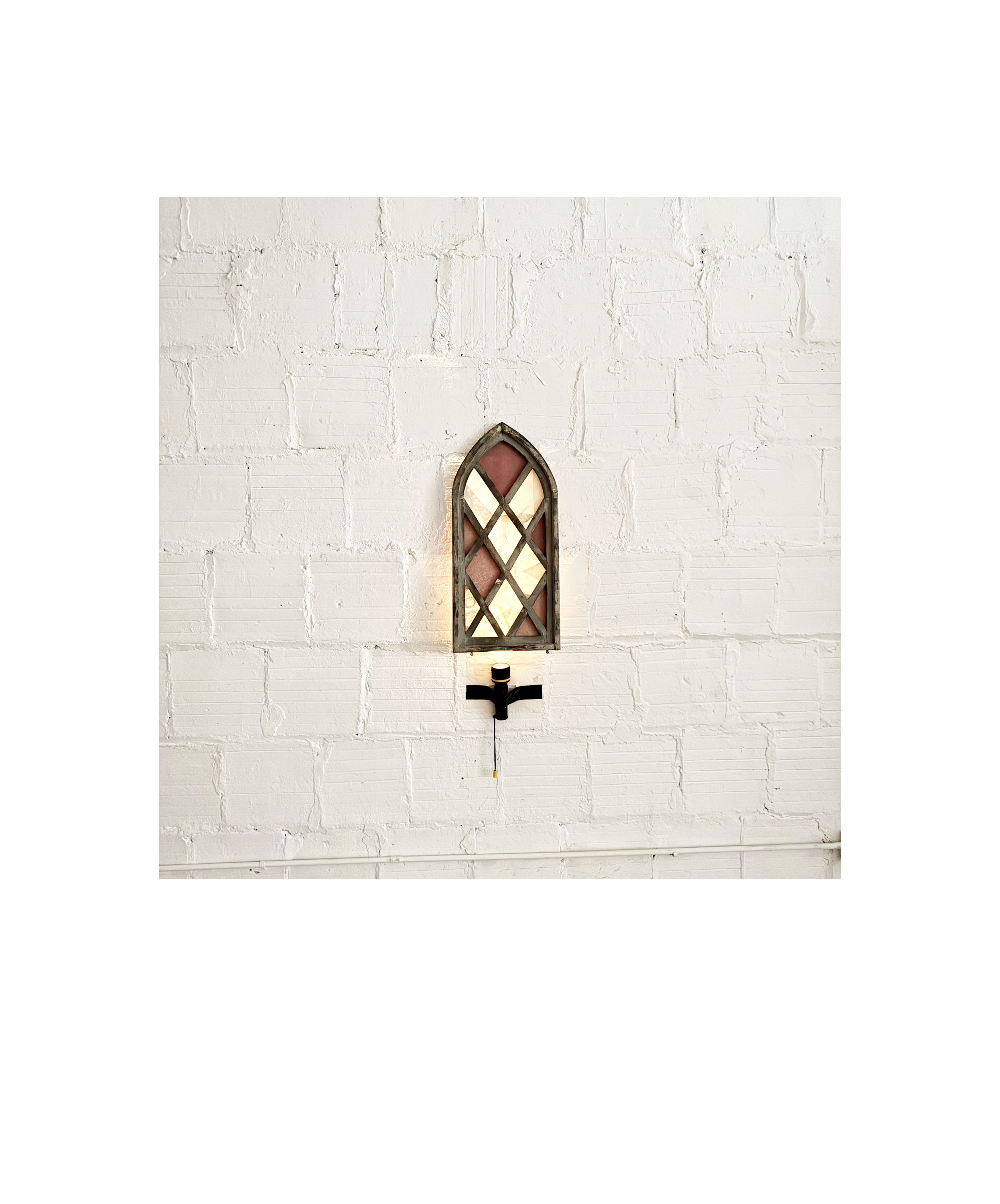 when i look out a window, i think of you (iii)
Paper, PVA, found wooden frame, flashlight
14.5 x 31 x1.5 in
2025