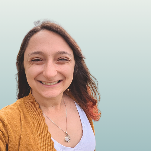 Lindsay Sfara with a light blue gradient background