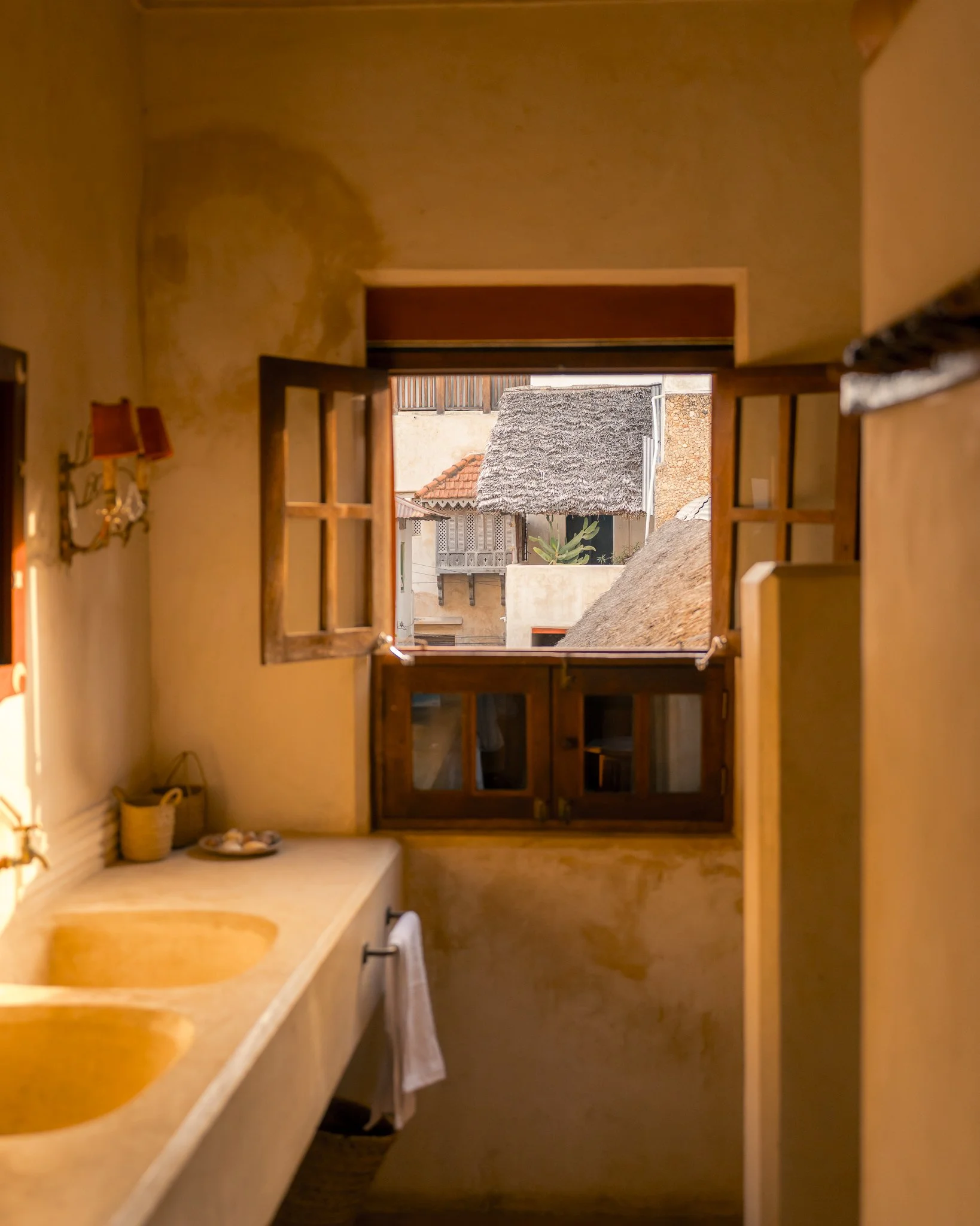 Lamu Glow-2.jpg