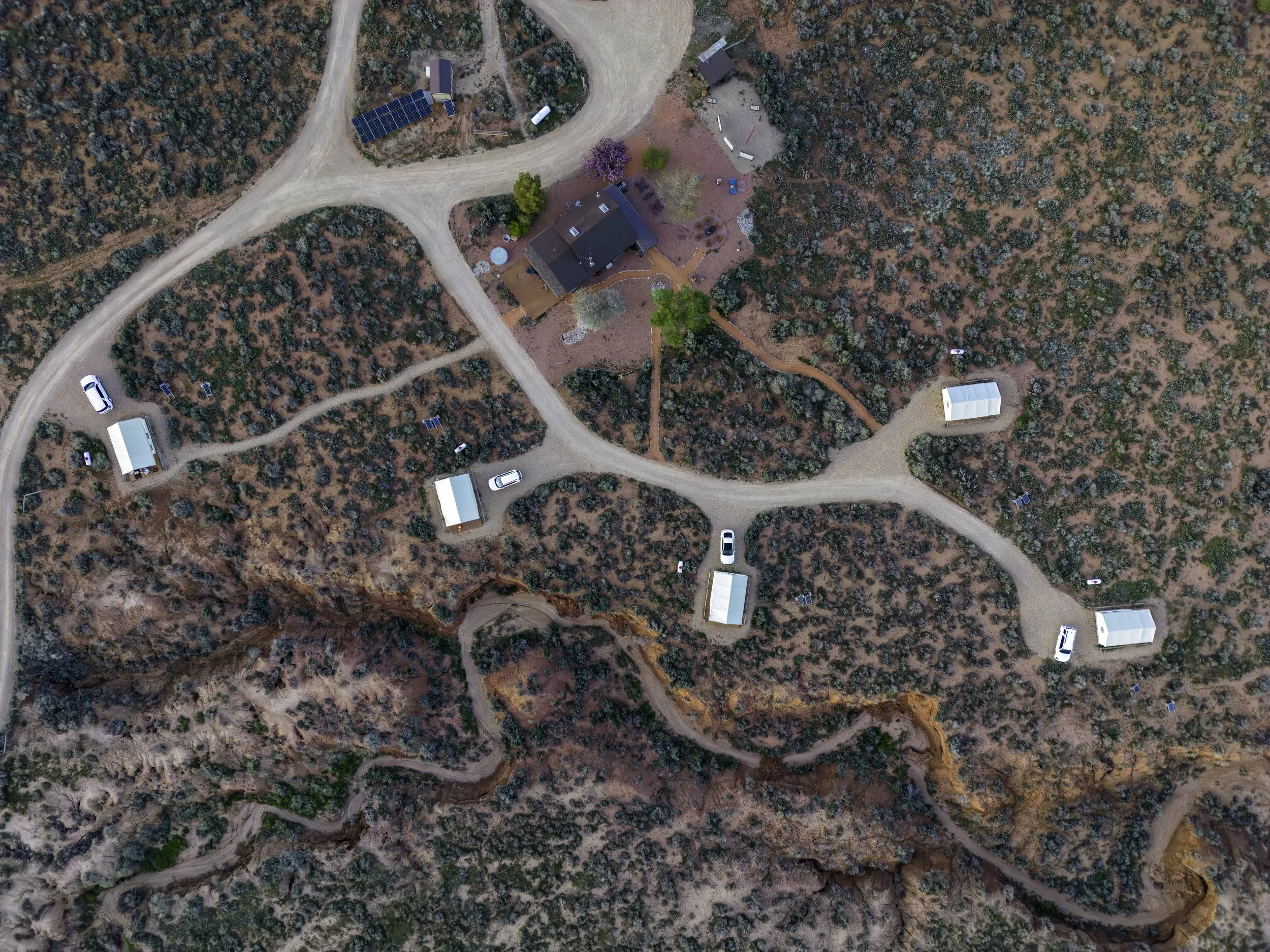Basecamp_37-22.jpg