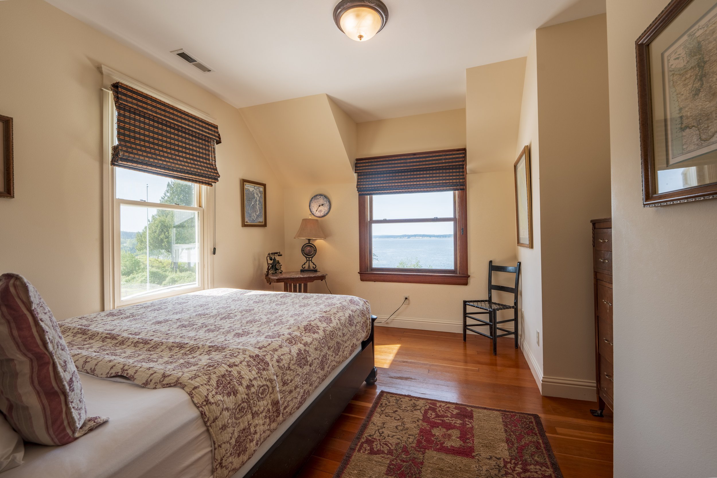 Marty's Place-4.jpg