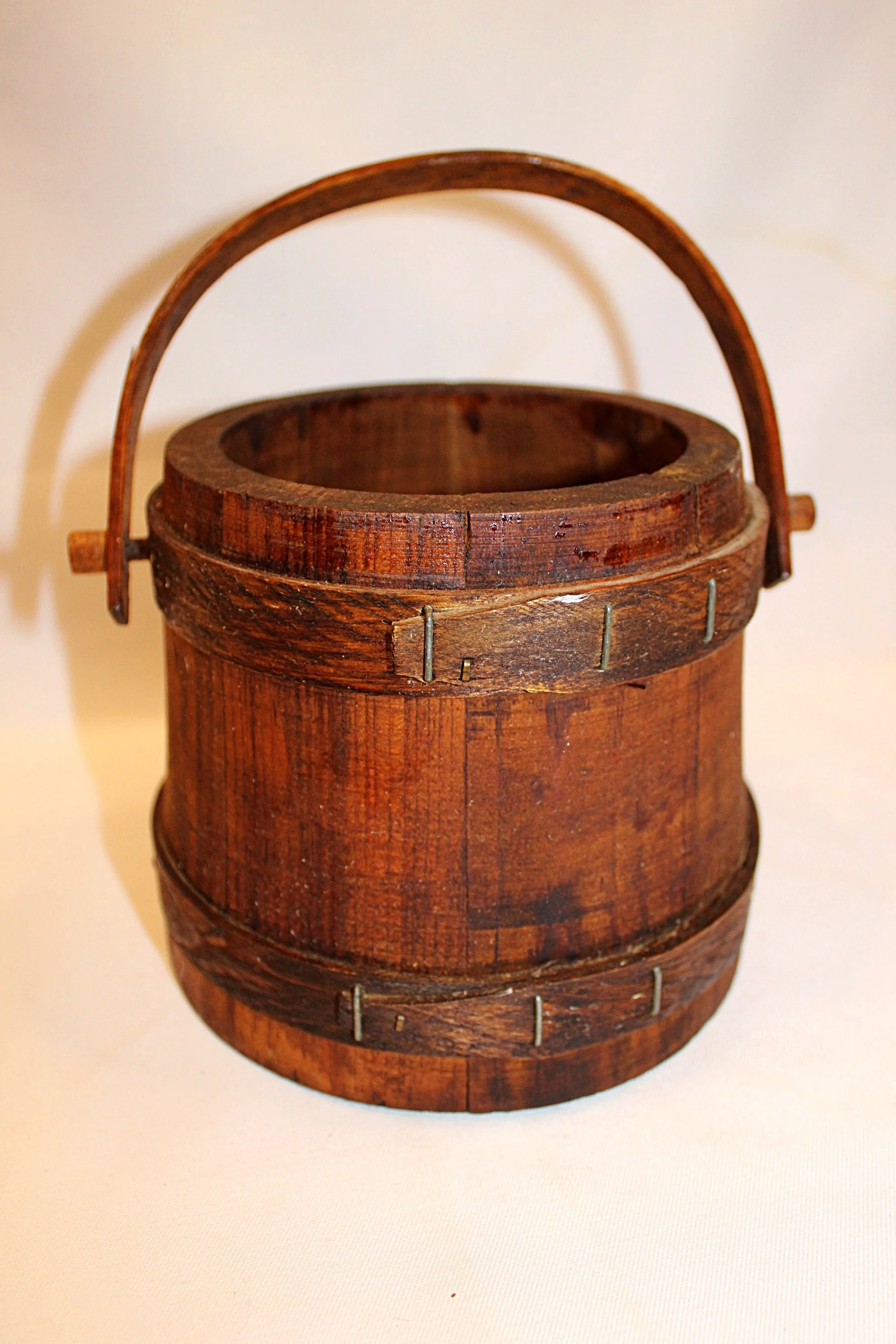 Vintage 5 Inch Lidded Wood Firkin-full-front-view-handle-down-Lid-off-back-staple-view-D-1984 x 2976.JPG