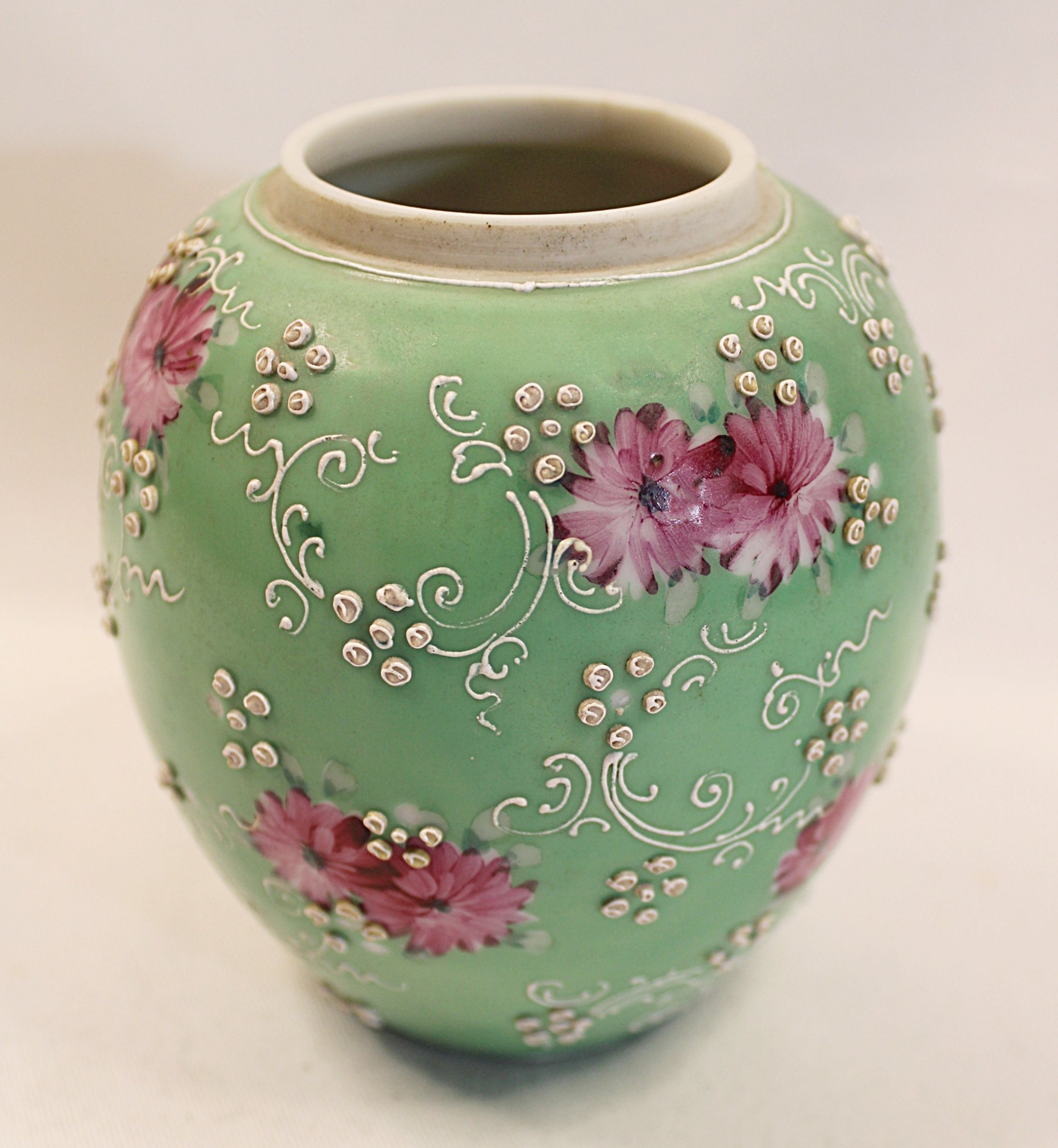 5601-Antique-Porcelain-VasepVenice-Palace-side-3-2000 x 2171.JPG