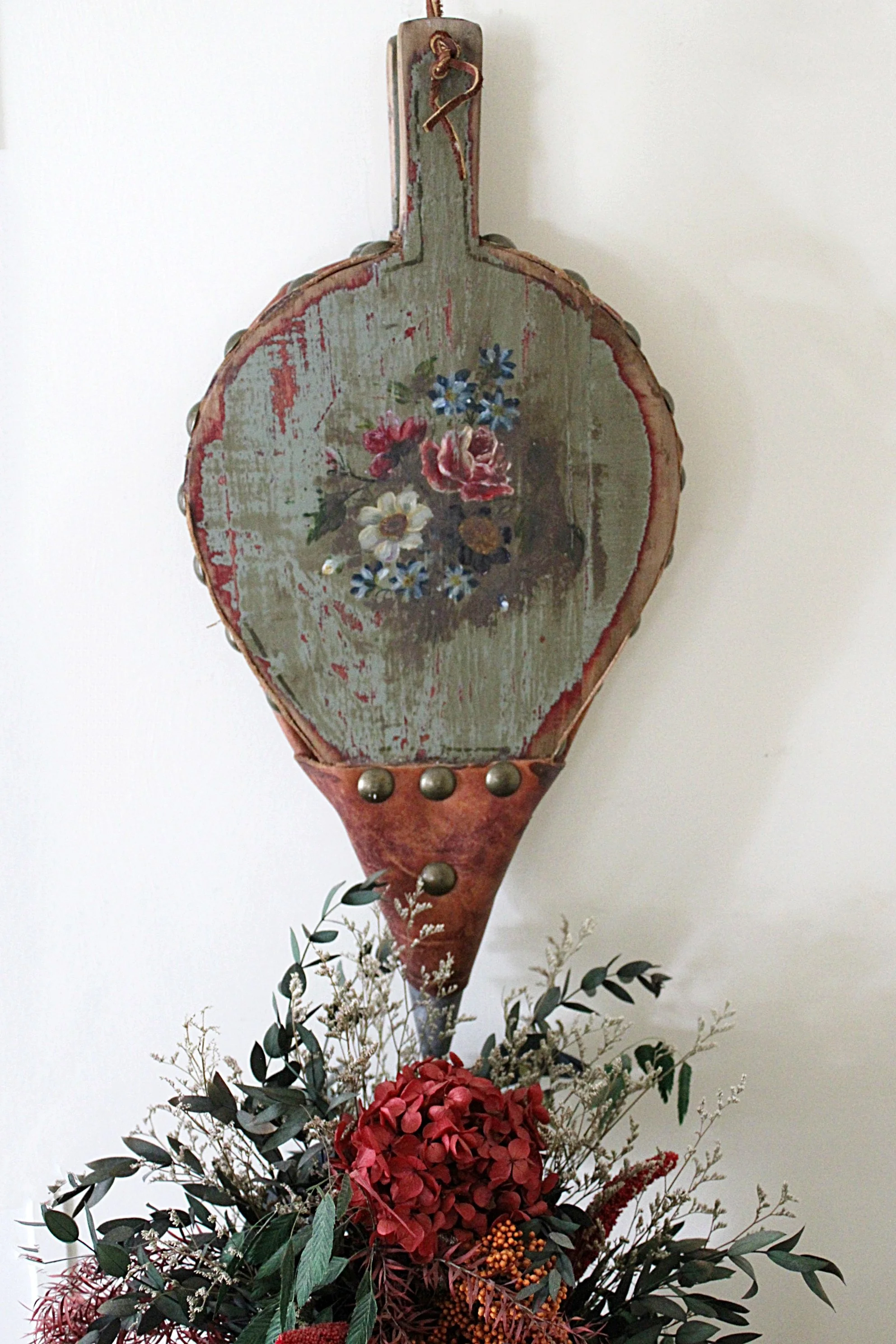 5782-Vintage Fireplace Bellows Hand Painted Wood and Leather-Hung Over Flowers-1984 x 2976.JPG