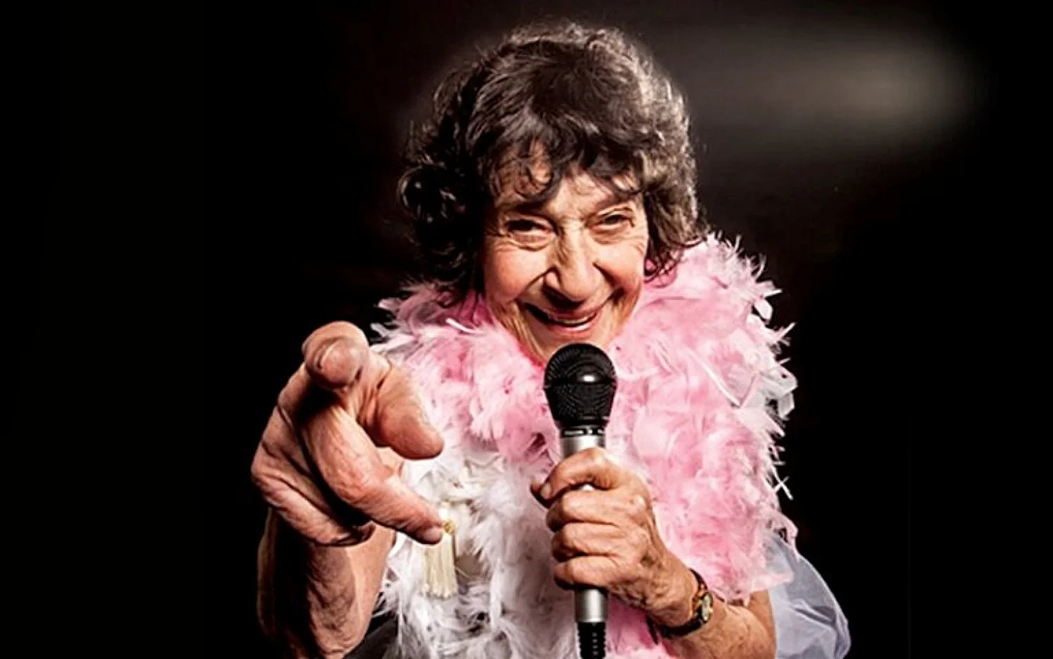 Ruth-Lynn-Miller-singing-1500 x 939.jpg